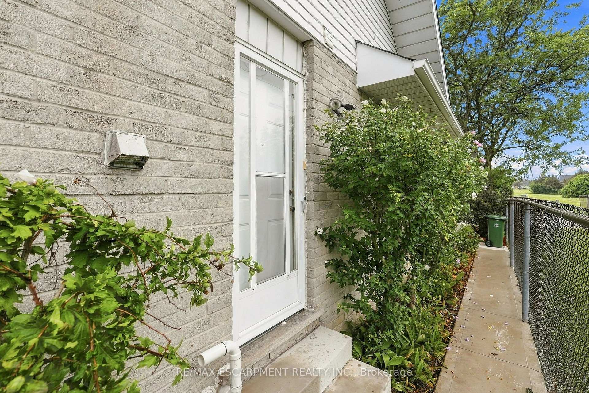 Photo 44 of 158 Rushdale Drive, Hamilton, Rushdale — HOMEH