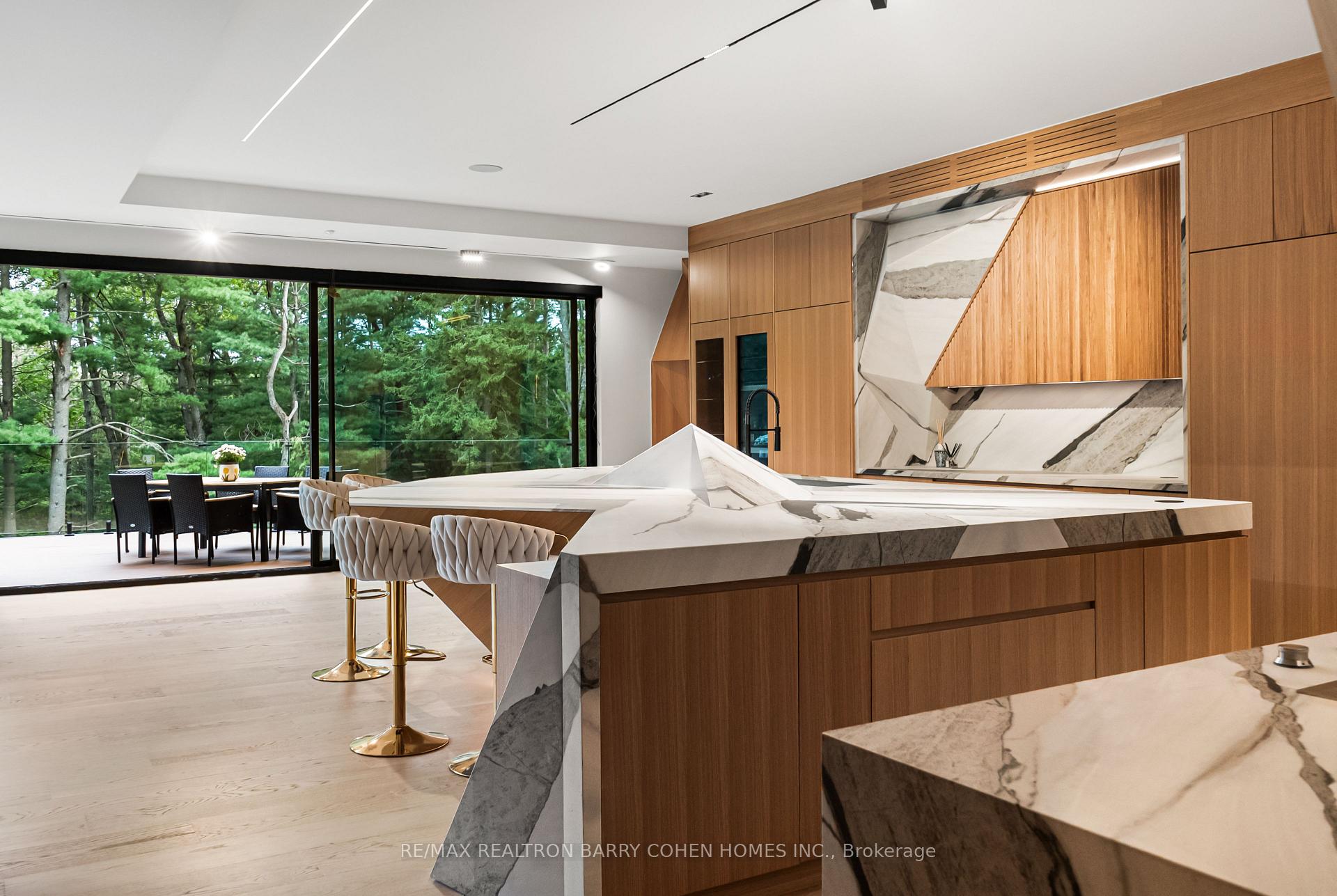 Photo 24 of 60 Forest Ridge Road, Richmond Hill, Rural Richmond Hill — HOMEH