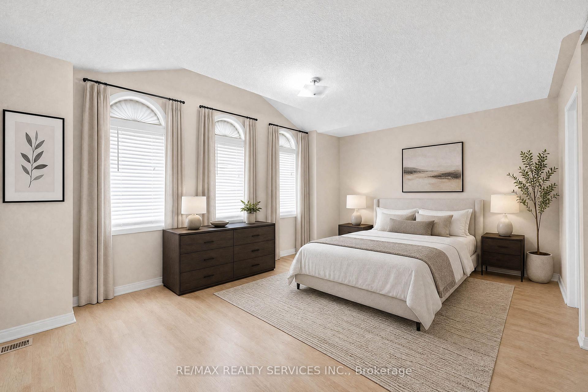 Photo 29 of 703 Twain Avenue, Mississauga, Meadowvale Village — HOMEH