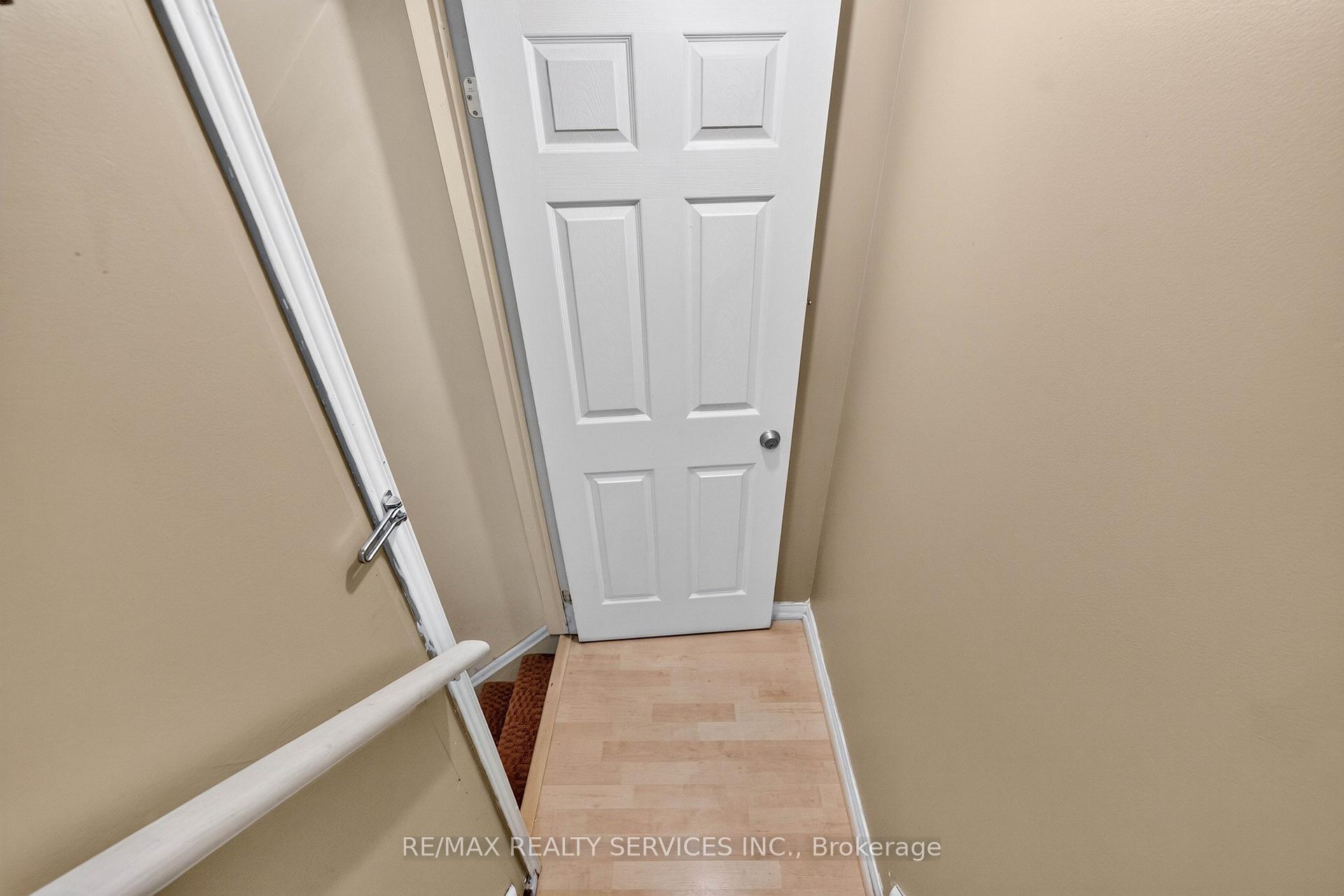 Photo 37 of 703 Twain Avenue, Mississauga, Meadowvale Village — HOMEH