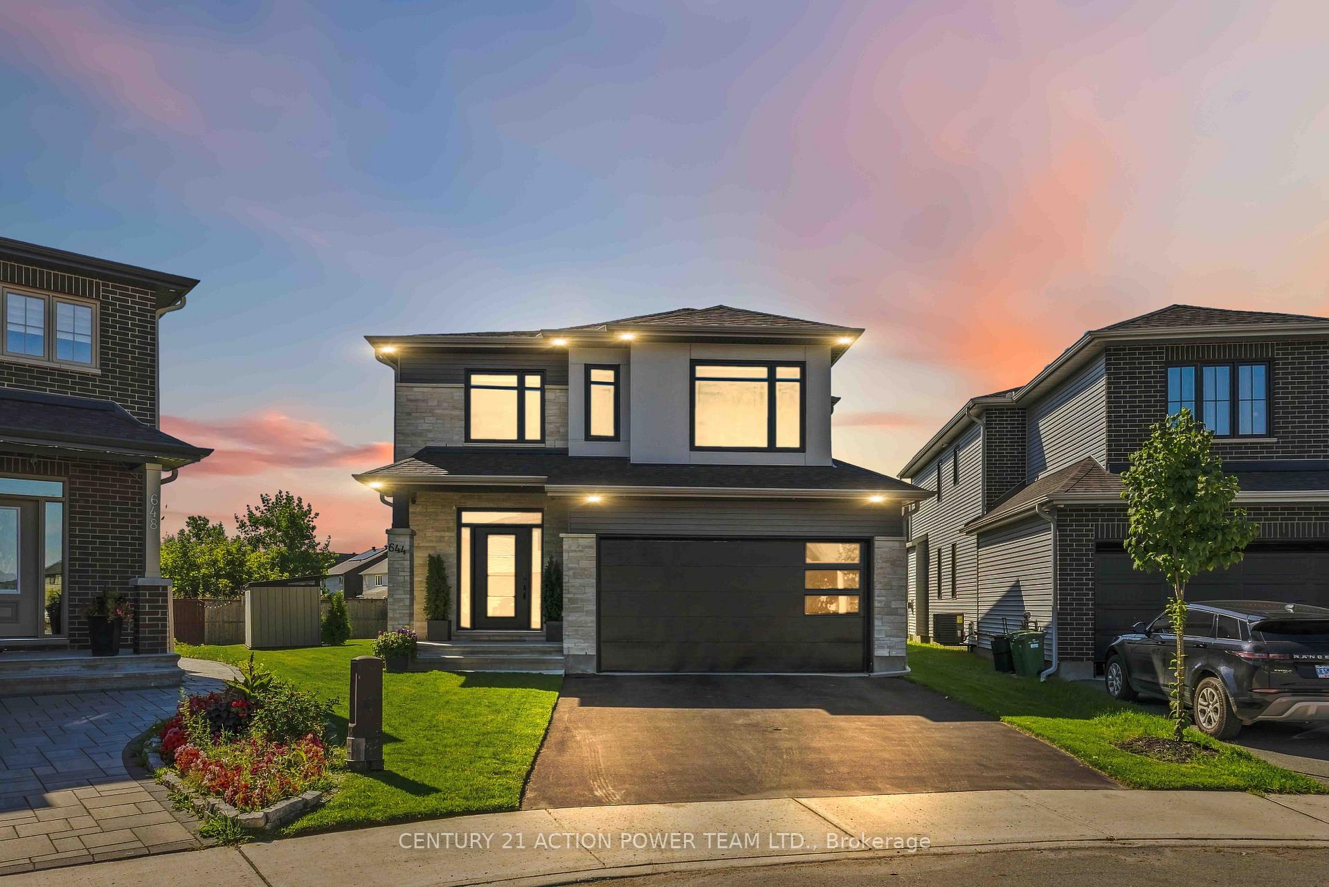 Photo 1 of 644 Moonflower Crescent, Ottawa, Blossom Park/Kemp Park/Findlay Creek — HOMEH