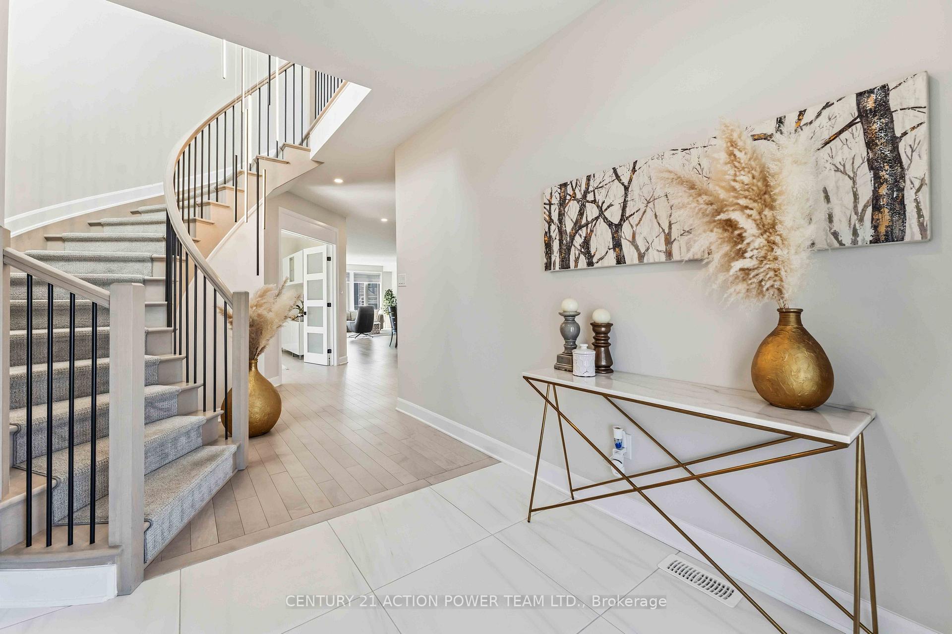 Photo 4 of 644 Moonflower Crescent, Ottawa, Blossom Park/Kemp Park/Findlay Creek — HOMEH