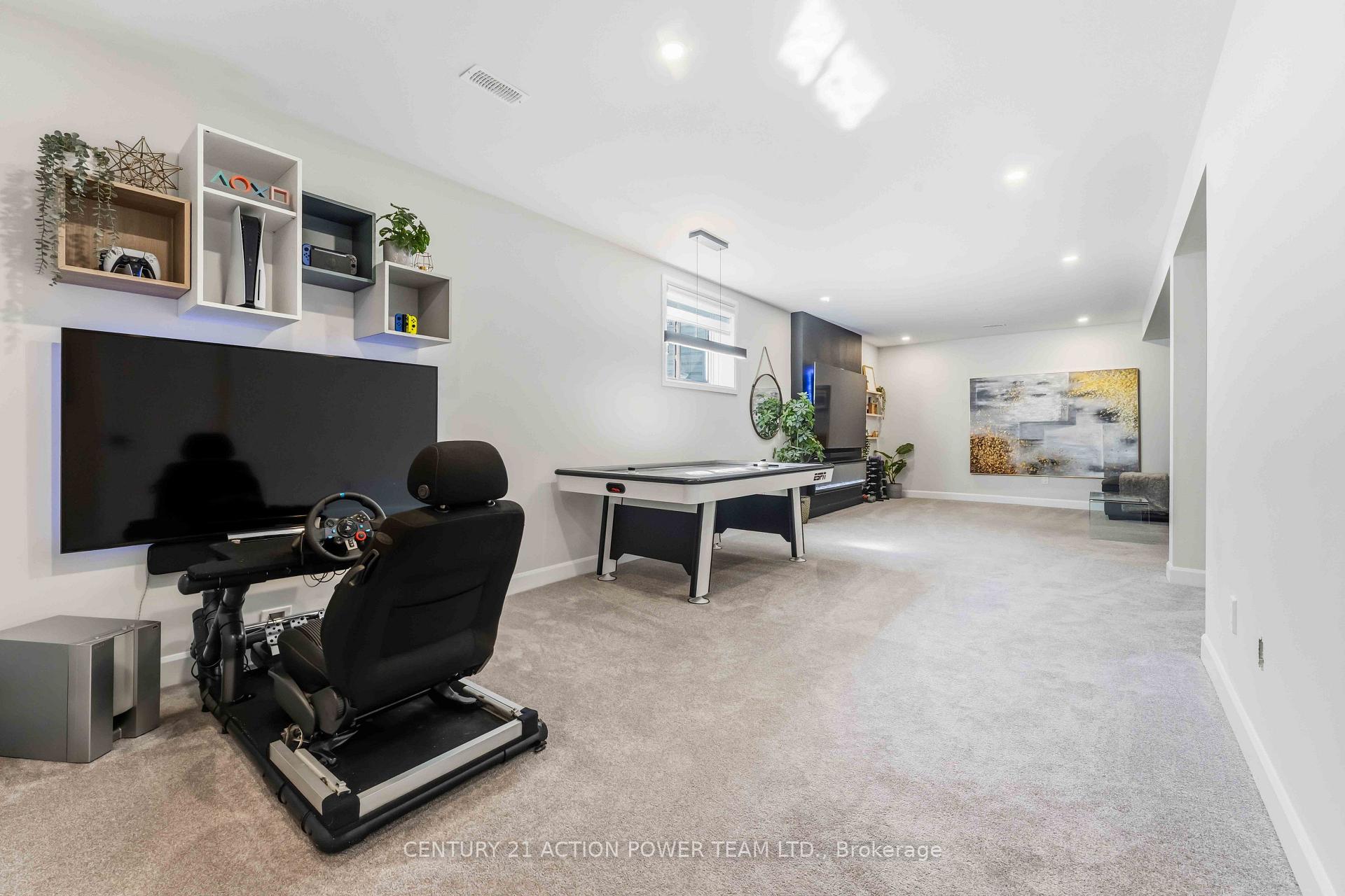 Photo 33 of 644 Moonflower Crescent, Ottawa, Blossom Park/Kemp Park/Findlay Creek — HOMEH