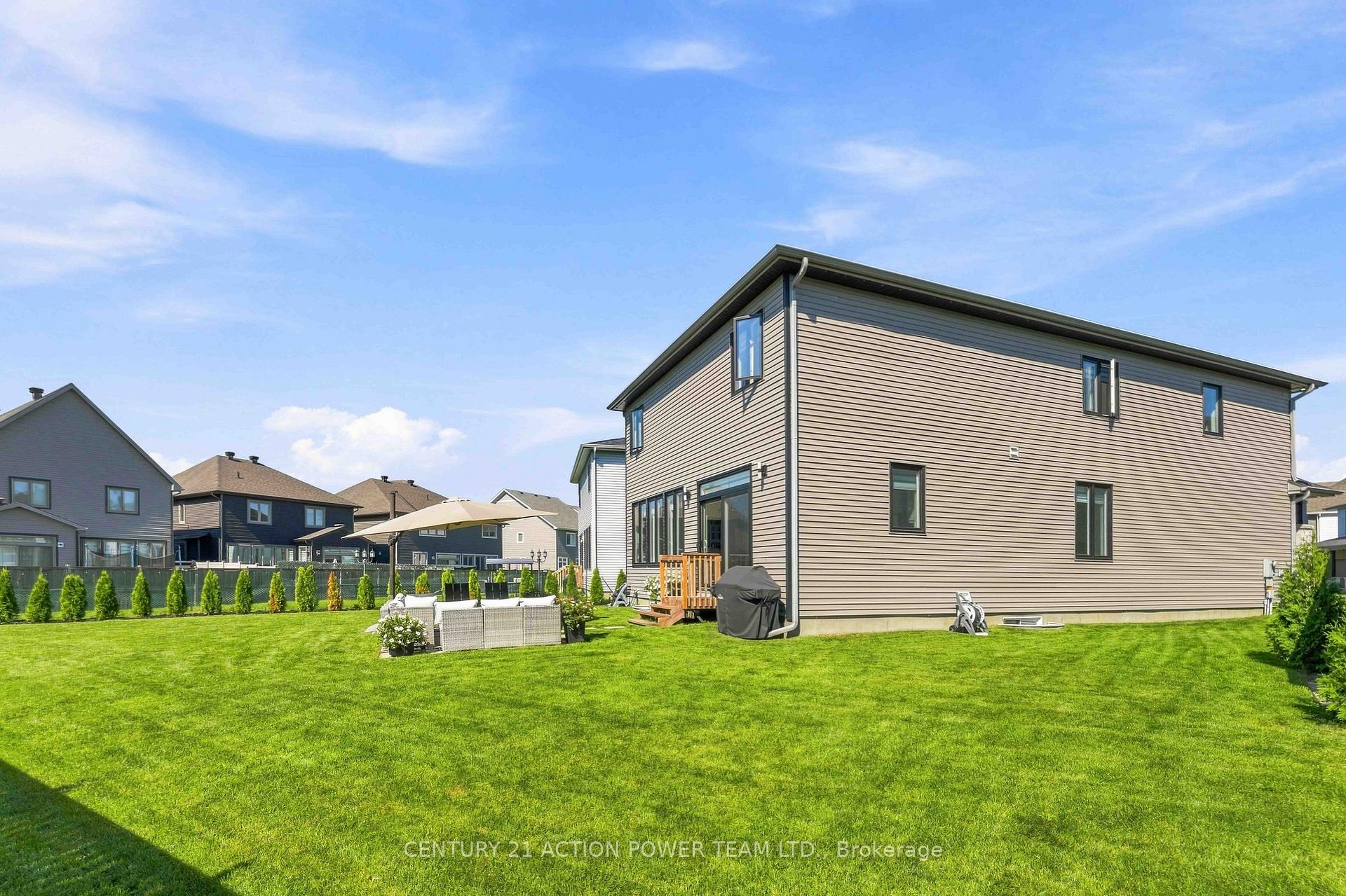 Photo 47 of 644 Moonflower Crescent, Ottawa, Blossom Park/Kemp Park/Findlay Creek — HOMEH