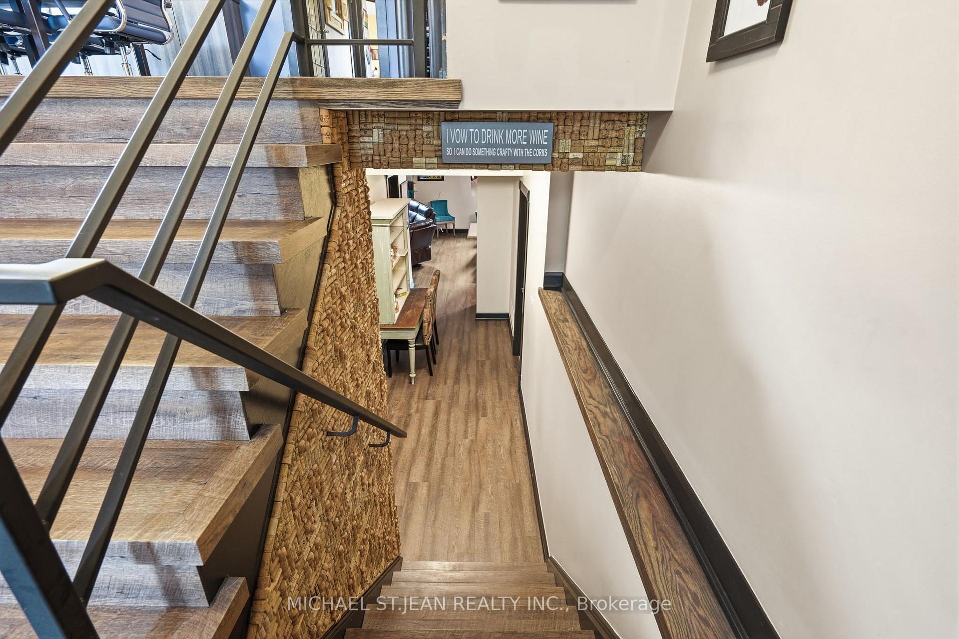 Photo 27 of 8115 Beaver Glen Drive, Niagara Falls, Ascot — HOMEH
