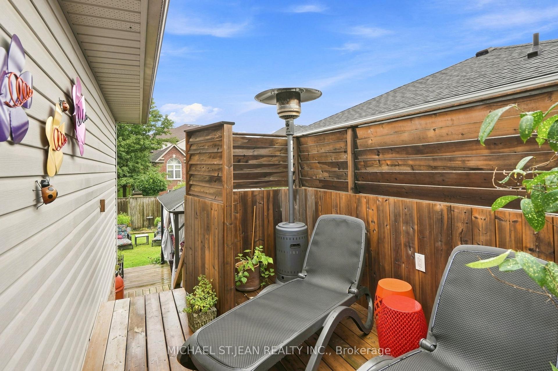 Photo 42 of 8115 Beaver Glen Drive, Niagara Falls, Ascot — HOMEH