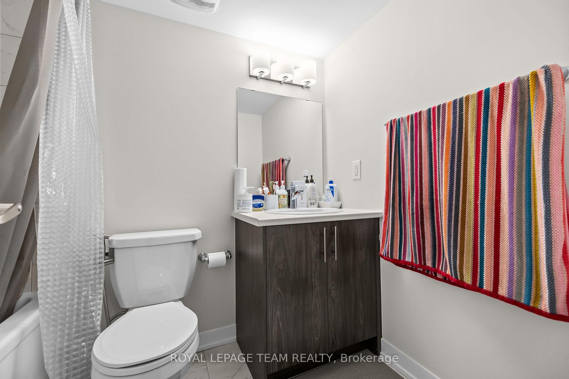Photo 22 of 708 Expansion Road, Ottawa, Barrhaven - Half Moon Bay — HOMEH
