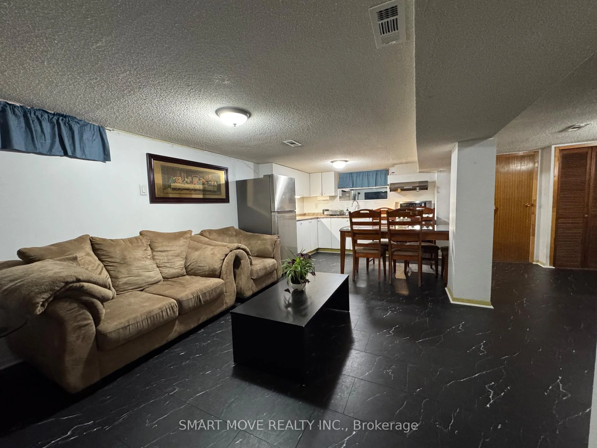 Photo 18 of 66 Beechborough Avenue, North York, Beechborough-Greenbrook — HOMEH