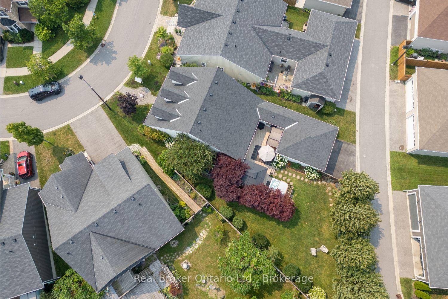 Photo 33 of 11 Greenaway Circle, Port Hope — HOMEH