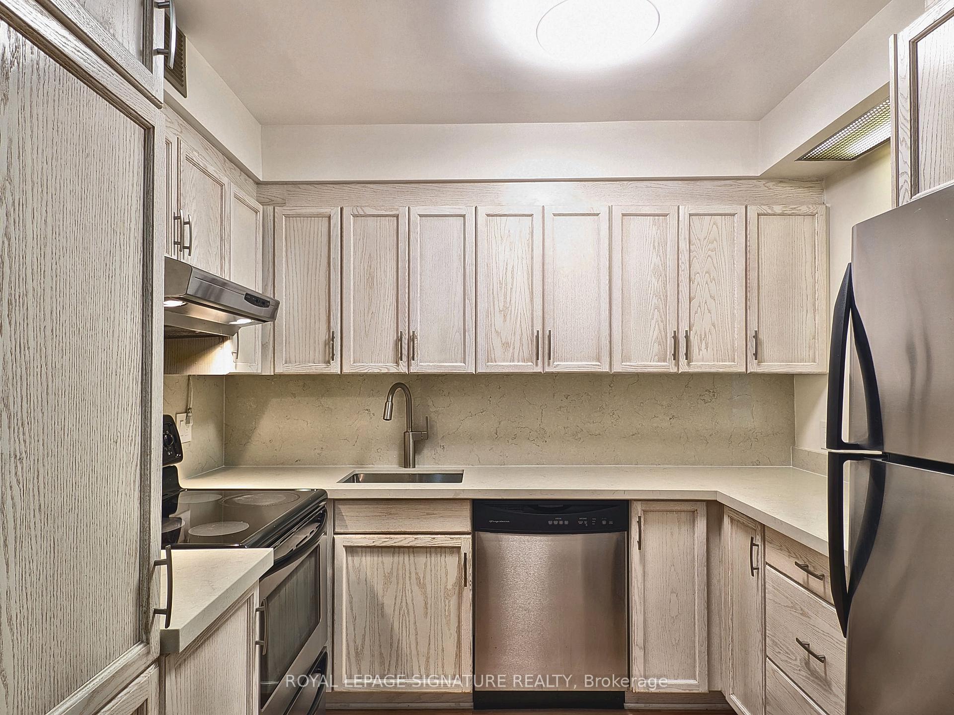 Photo 8 of Unit 206, 284 Bloor Street W, Toronto, The Annex — HOMEH
