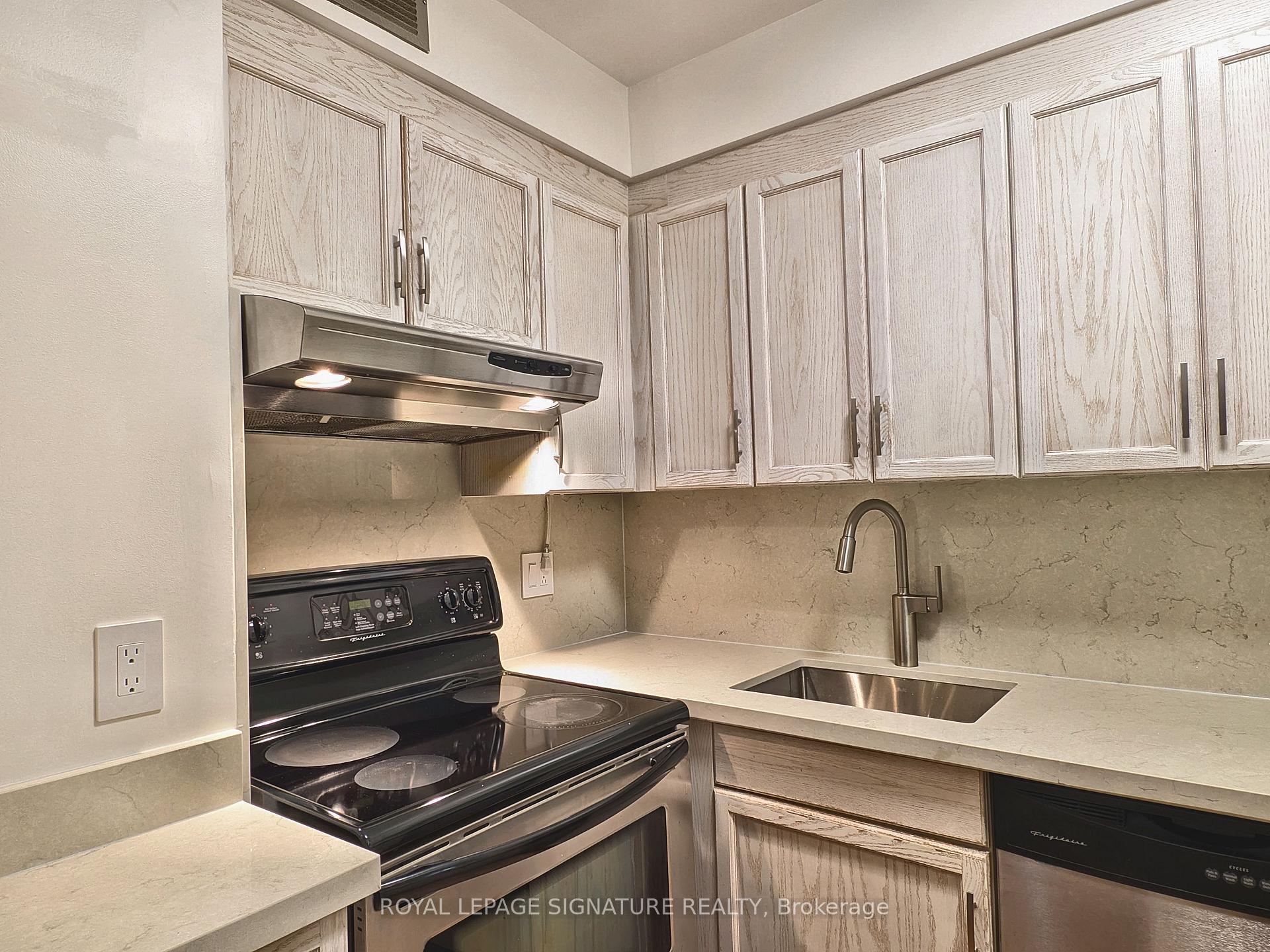 Photo 9 of Unit 206, 284 Bloor Street W, Toronto, The Annex — HOMEH