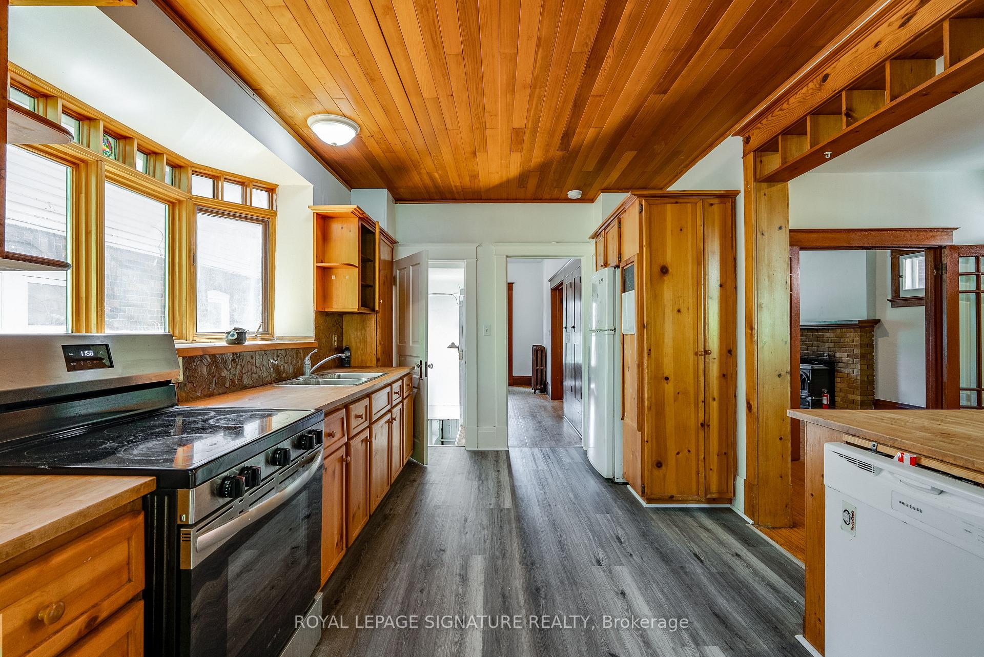 Photo 5 of 293 Albert Street, Kingston, Central City East — HOMEH