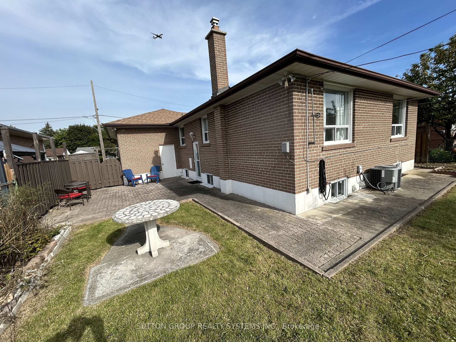 Photo 51 of 20 Taysham Crescent, Etobicoke, Thistletown-Beaumonde Heights — HOMEH