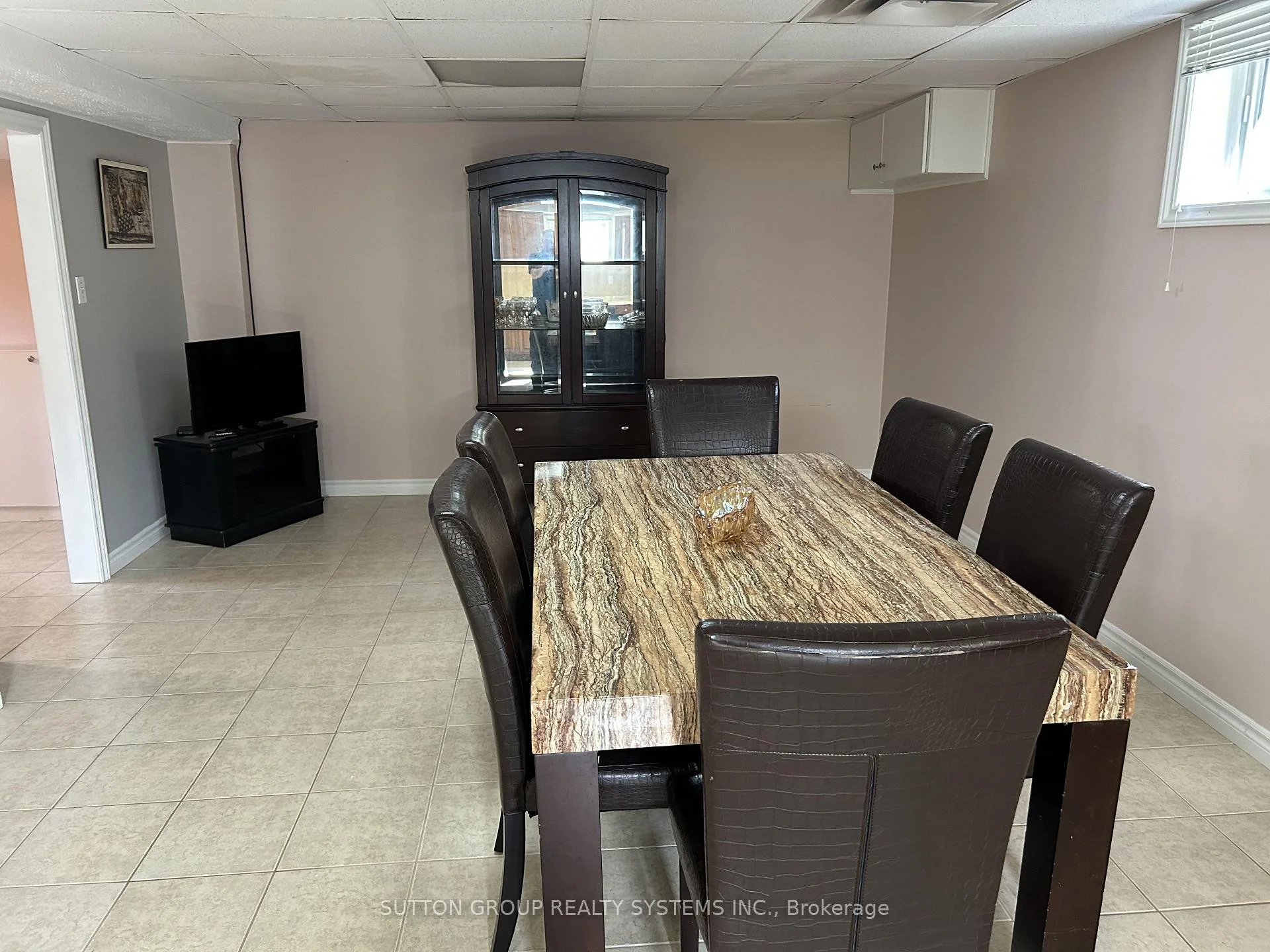 Photo 34 of 20 Taysham Crescent, Etobicoke, Thistletown-Beaumonde Heights — HOMEH