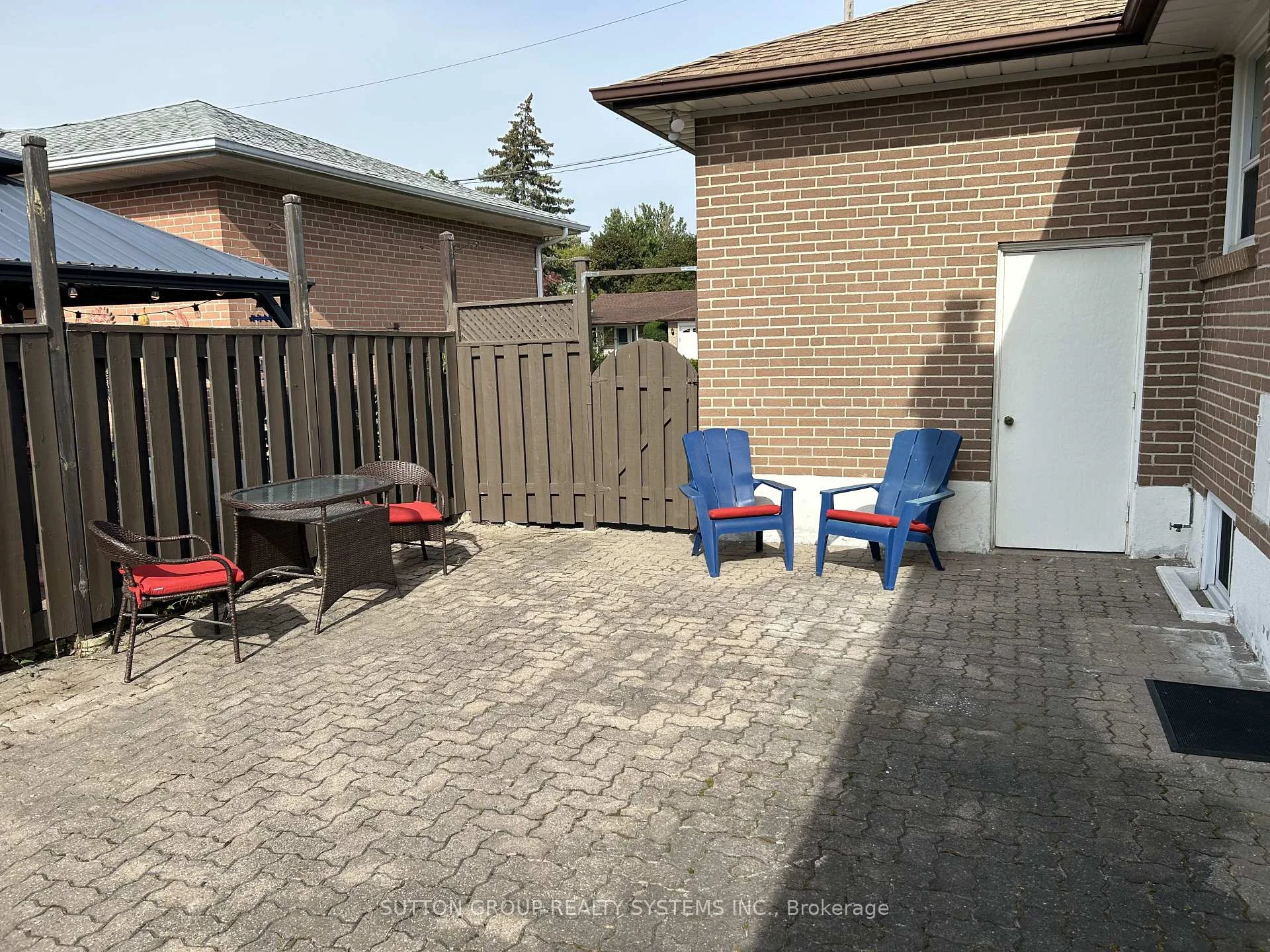 Photo 42 of 20 Taysham Crescent, Etobicoke, Thistletown-Beaumonde Heights — HOMEH