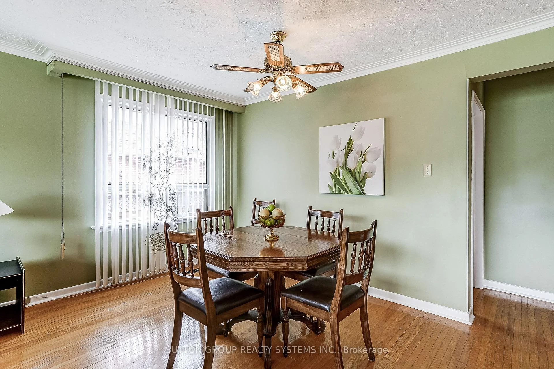 Photo 21 of 20 Taysham Crescent, Etobicoke, Thistletown-Beaumonde Heights — HOMEH