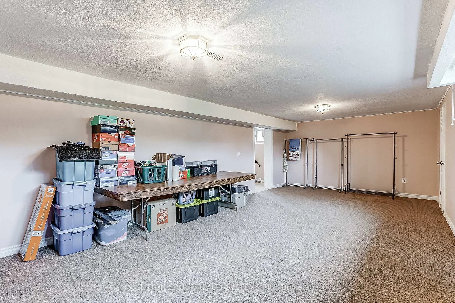 Photo 43 of 20 Taysham Crescent, Etobicoke, Thistletown-Beaumonde Heights — HOMEH