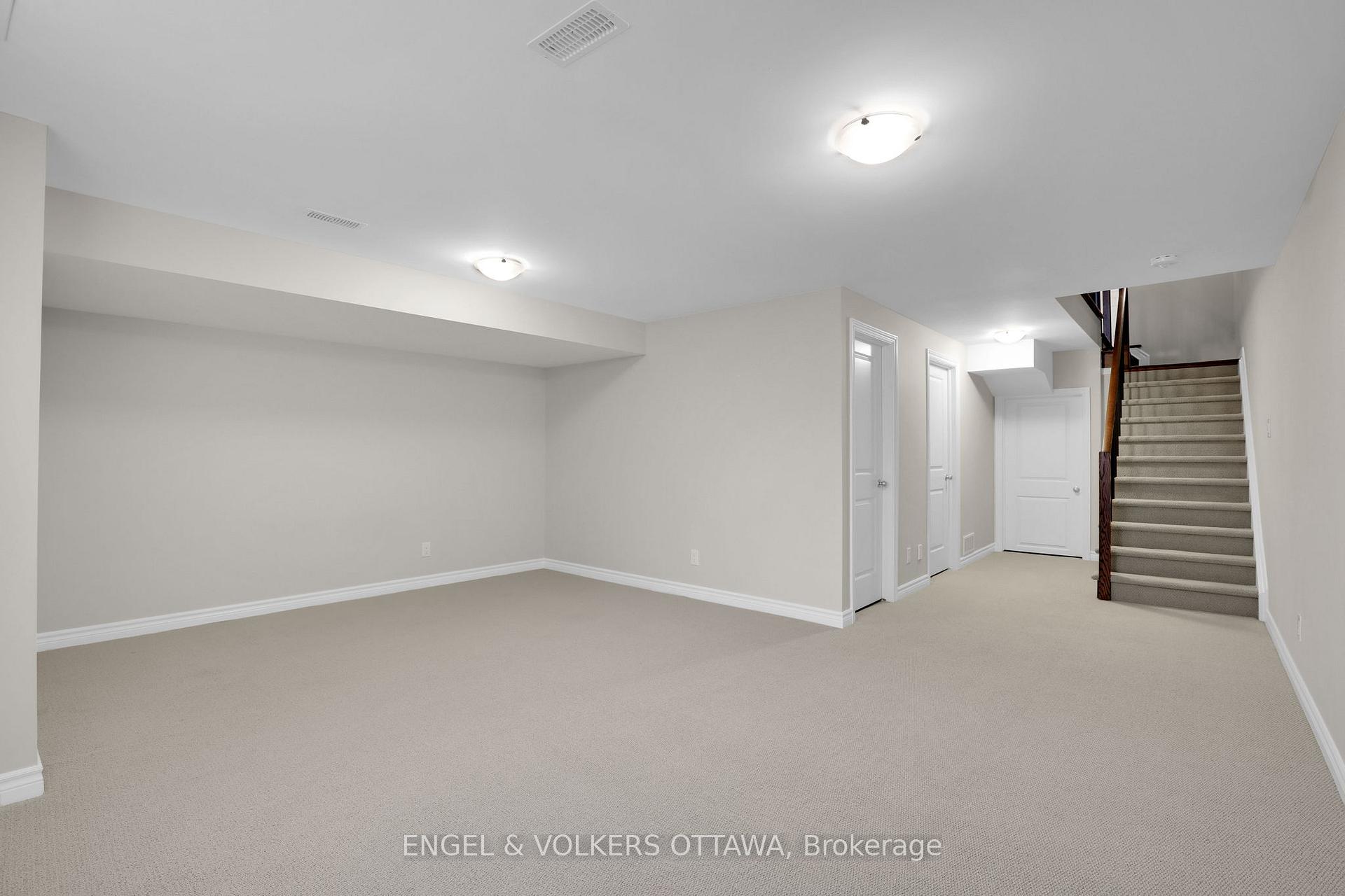 Photo 24 of 765 Dearborn Private, Ottawa, Blossom Park/Kemp Park/Findlay Creek — HOMEH