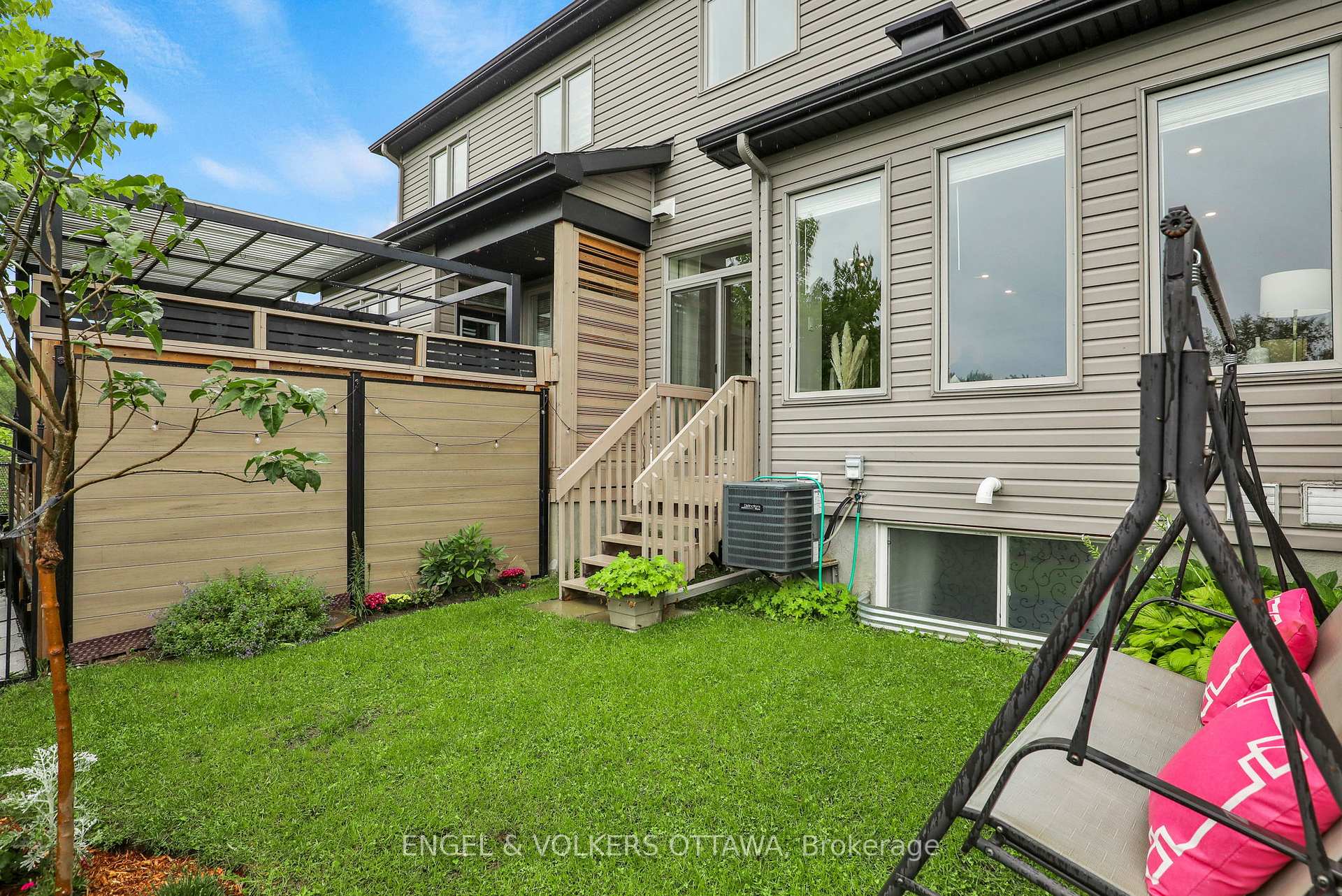 Photo 29 of 765 Dearborn Private, Ottawa, Blossom Park/Kemp Park/Findlay Creek — HOMEH
