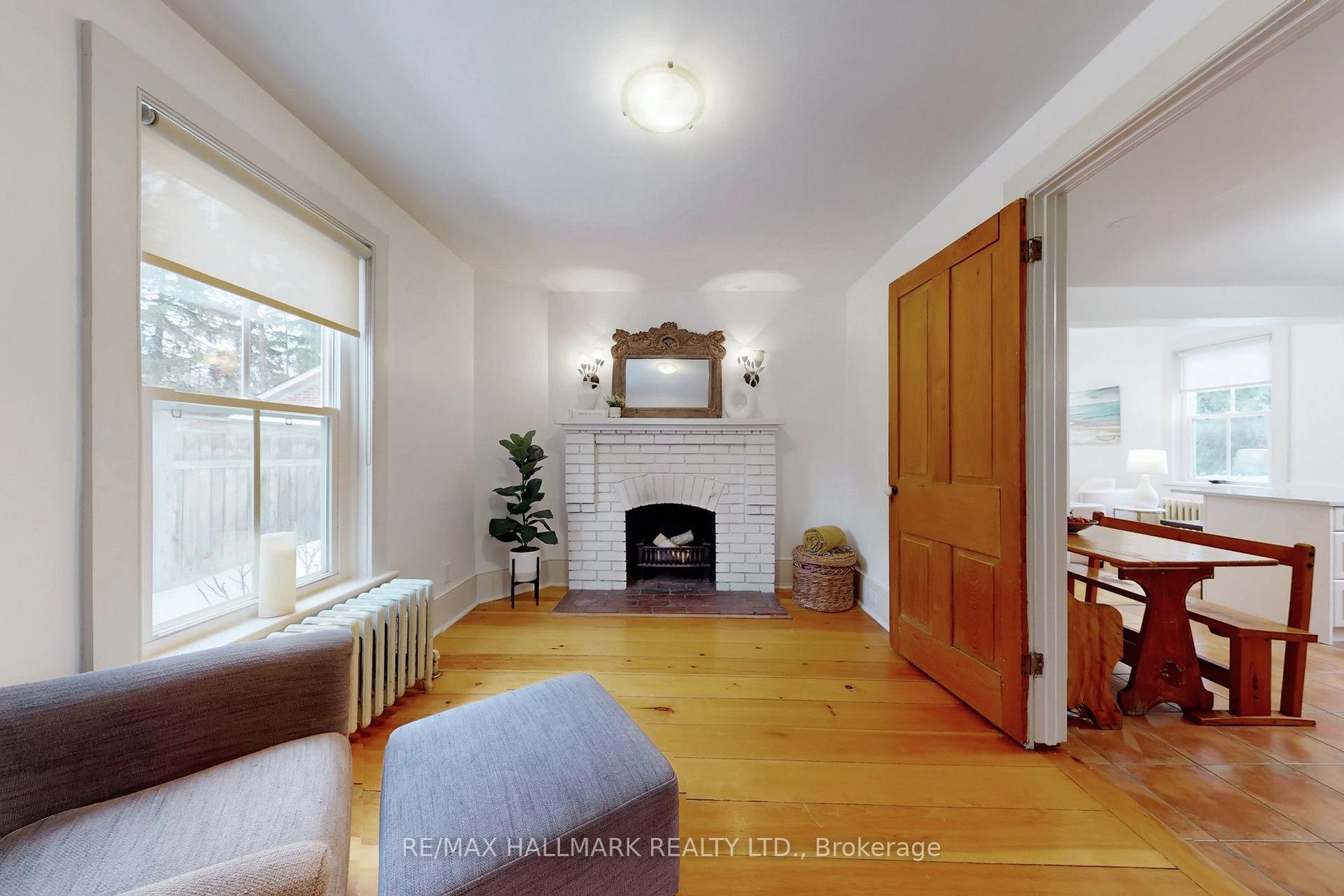 Photo 13 of 64 Powell Street, Richmond Hill, Mill Pond — HOMEH