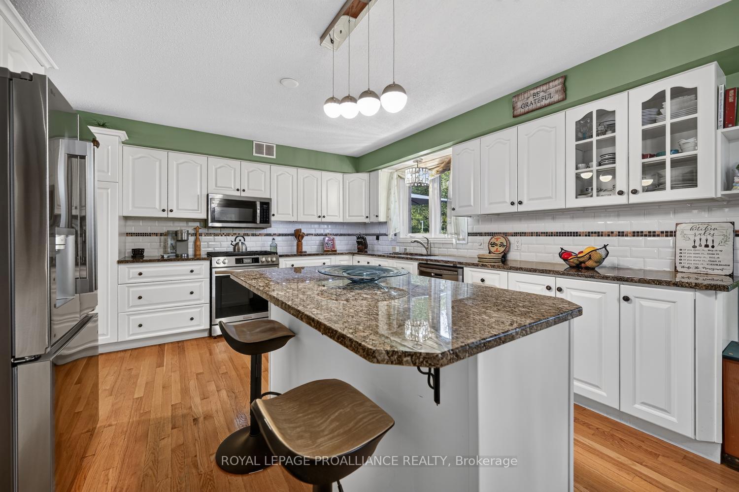 Photo 4 of 132 Kingston Crescent, Prescott, Prescott — HOMEH