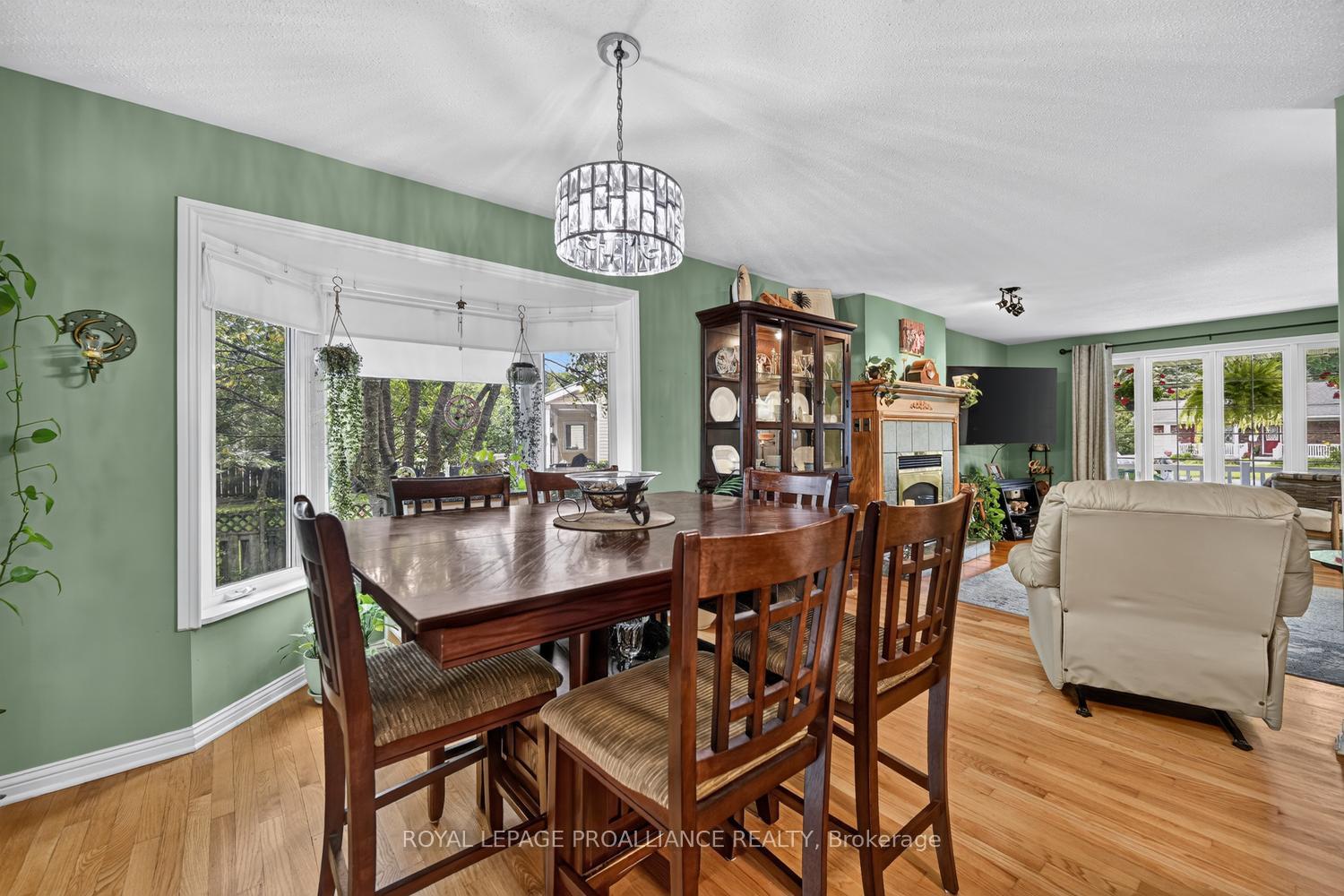 Photo 7 of 132 Kingston Crescent, Prescott, Prescott — HOMEH