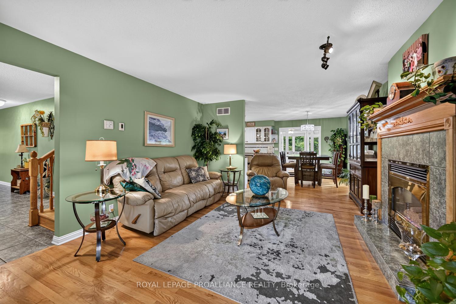 Photo 11 of 132 Kingston Crescent, Prescott, Prescott — HOMEH
