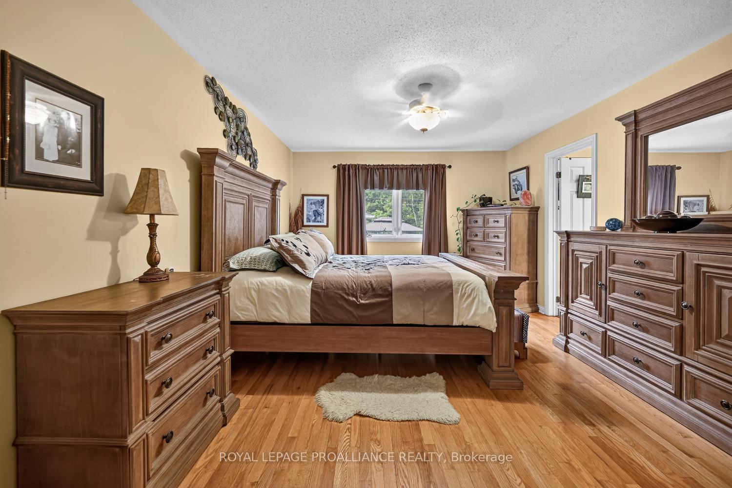 Photo 15 of 132 Kingston Crescent, Prescott, Prescott — HOMEH