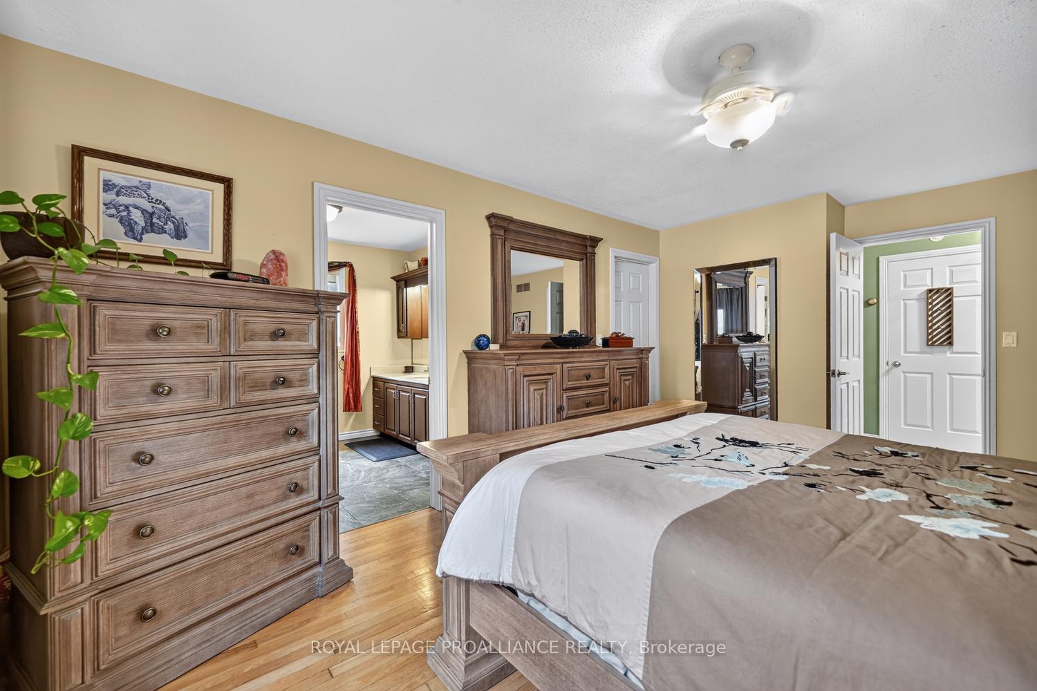 Photo 16 of 132 Kingston Crescent, Prescott, Prescott — HOMEH