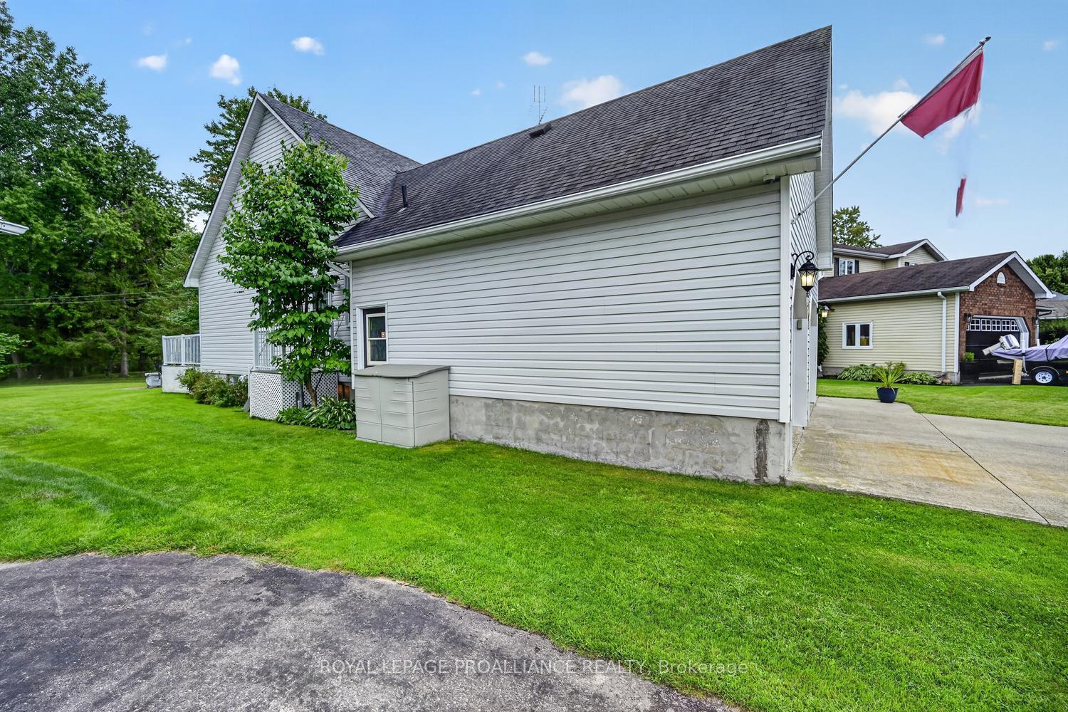 Photo 38 of 132 Kingston Crescent, Prescott, Prescott — HOMEH