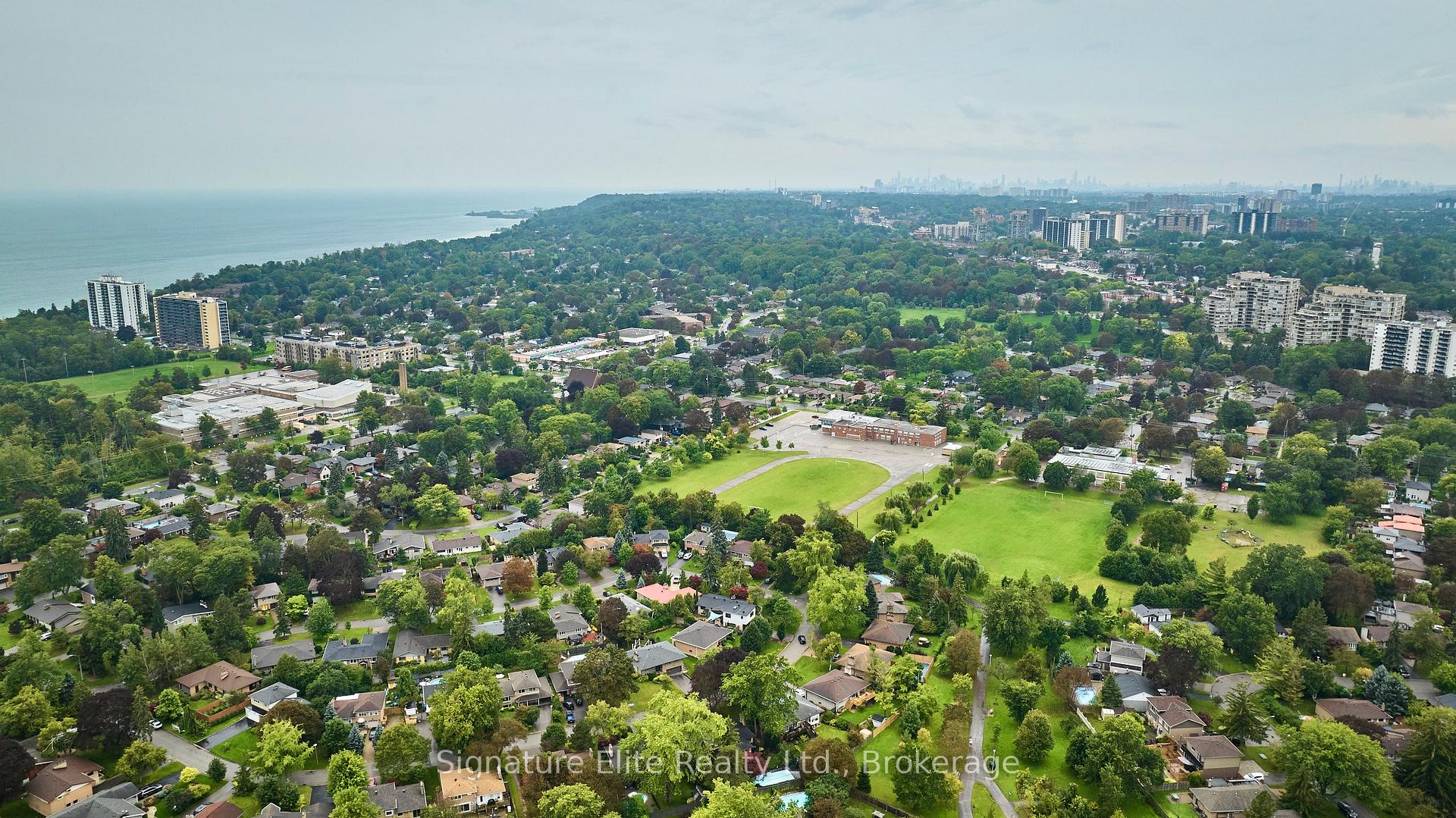 Photo 51 of 69 Regency Square, Scarborough, Guildwood — HOMEH