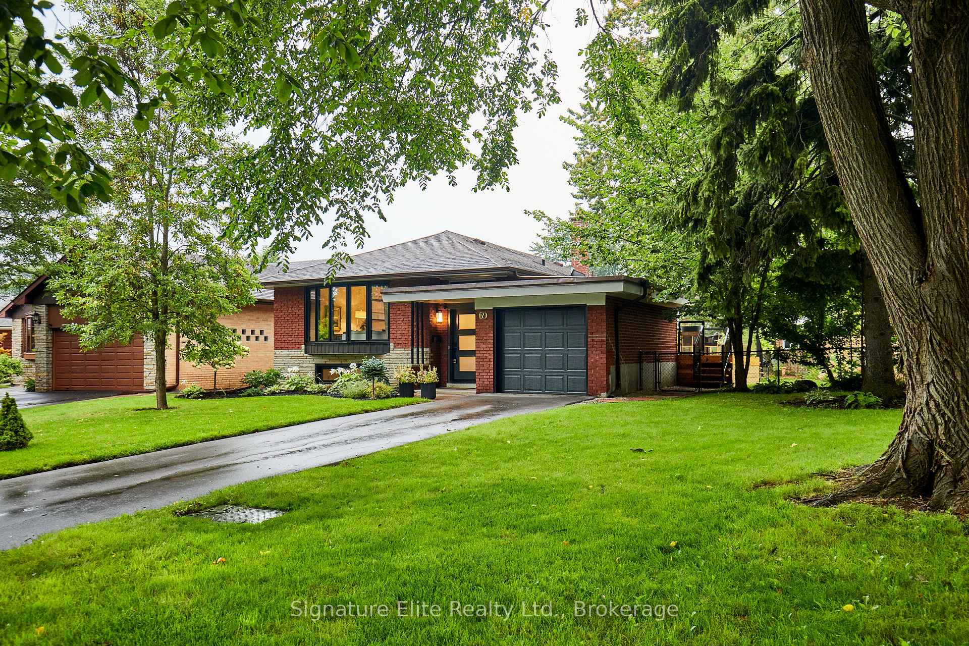 Photo 1 of 69 Regency Square, Scarborough, Guildwood — HOMEH