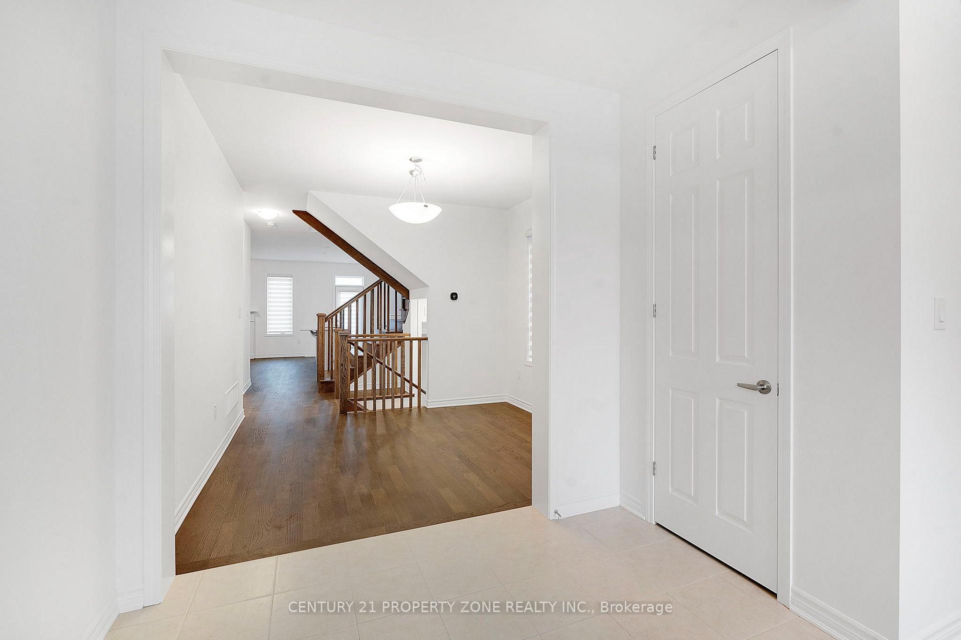 Photo 6 of 1518 Zilio Terrace, Milton, Bowes — HOMEH