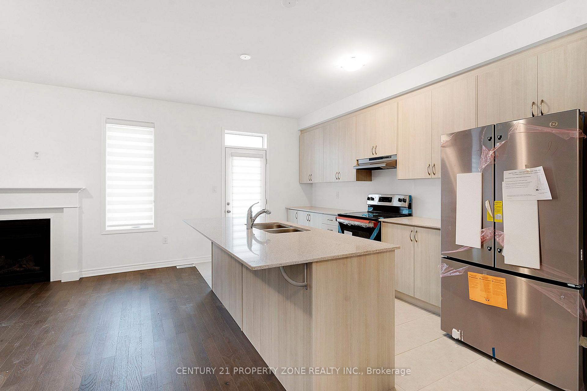 Photo 10 of 1518 Zilio Terrace, Milton, Bowes — HOMEH
