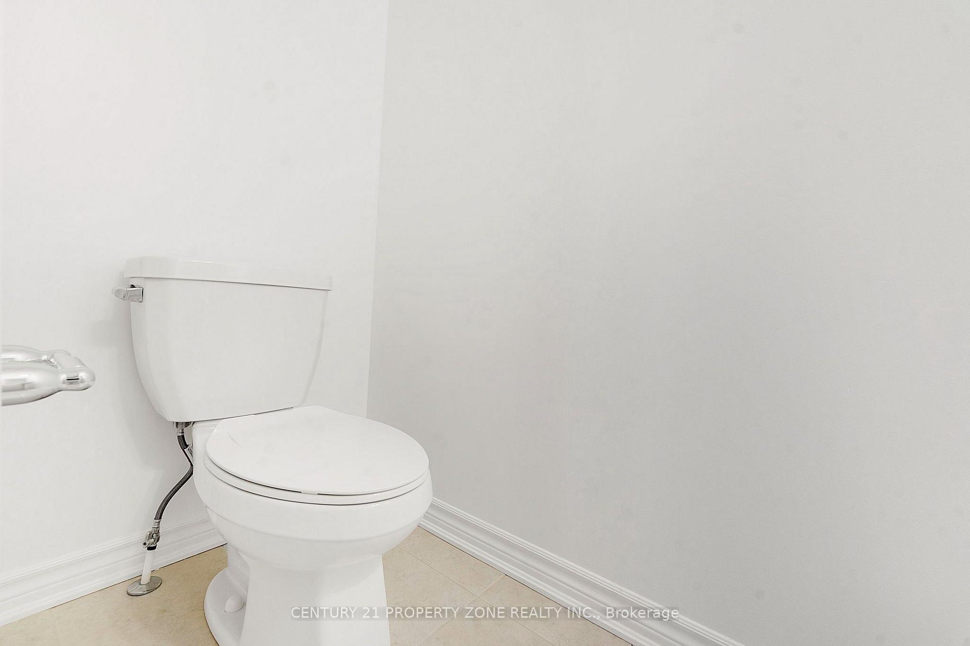 Photo 15 of 1518 Zilio Terrace, Milton, Bowes — HOMEH