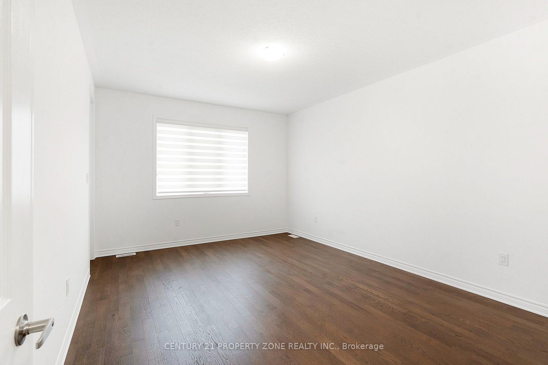 Photo 19 of 1518 Zilio Terrace, Milton, Bowes — HOMEH