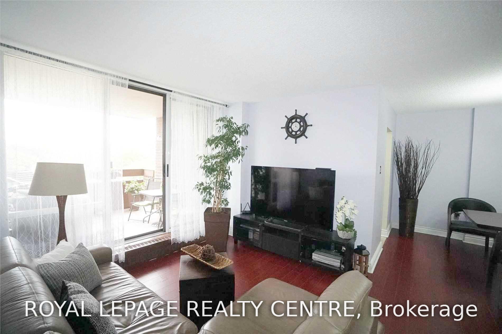 Photo 9 of Unit 504, 1615 Bloor Street E, Mississauga, Applewood — HOMEH
