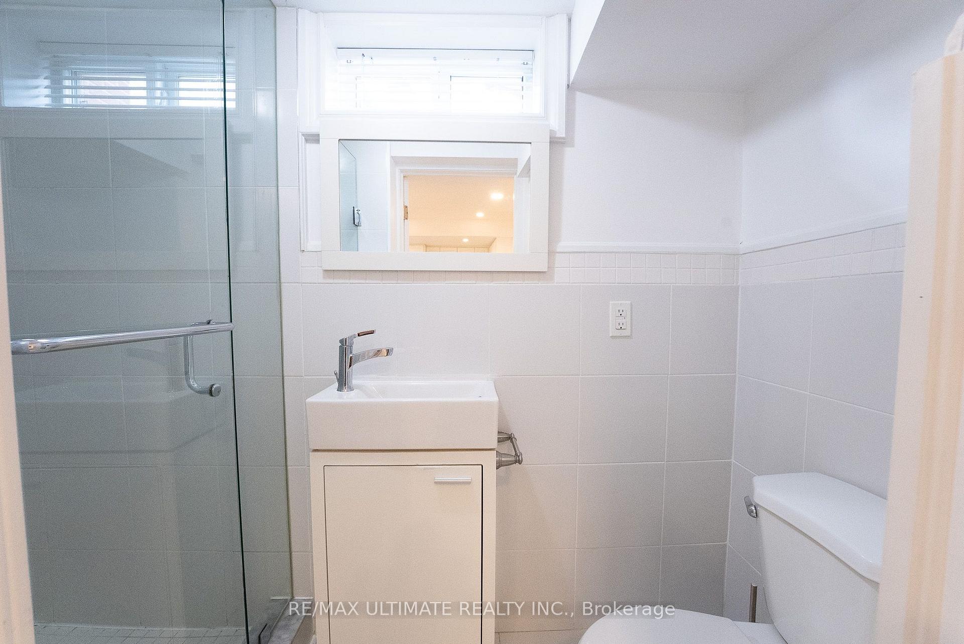 Photo 25 of 130 Thistle Down Boulevard, Etobicoke, Thistletown-Beaumonde Heights — HOMEH