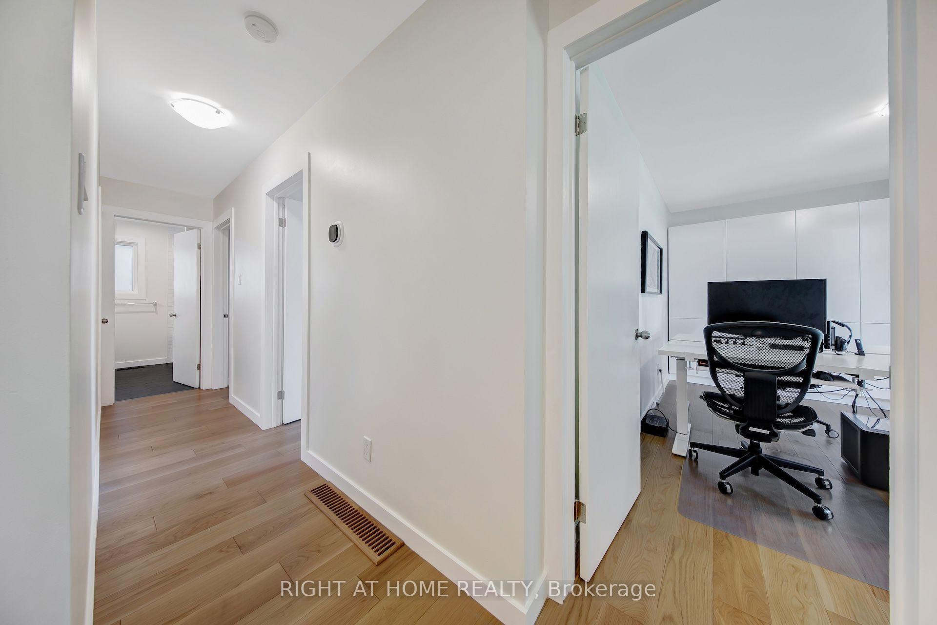 Photo 19 of 305 Daleside Place N, Waterloo, Lakeshore Village — HOMEH