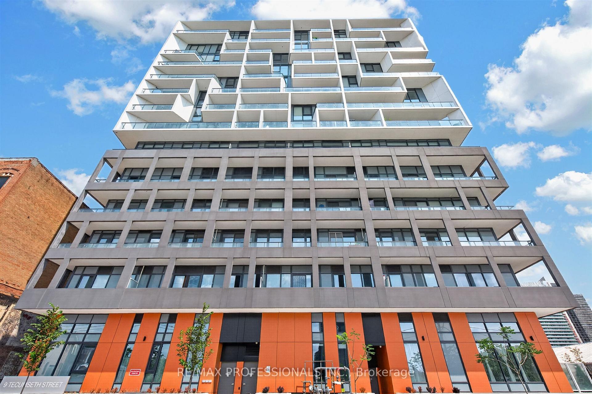 Photo 2 of Unit 604, 9 Tecumseth Street, Toronto, Niagara — HOMEH