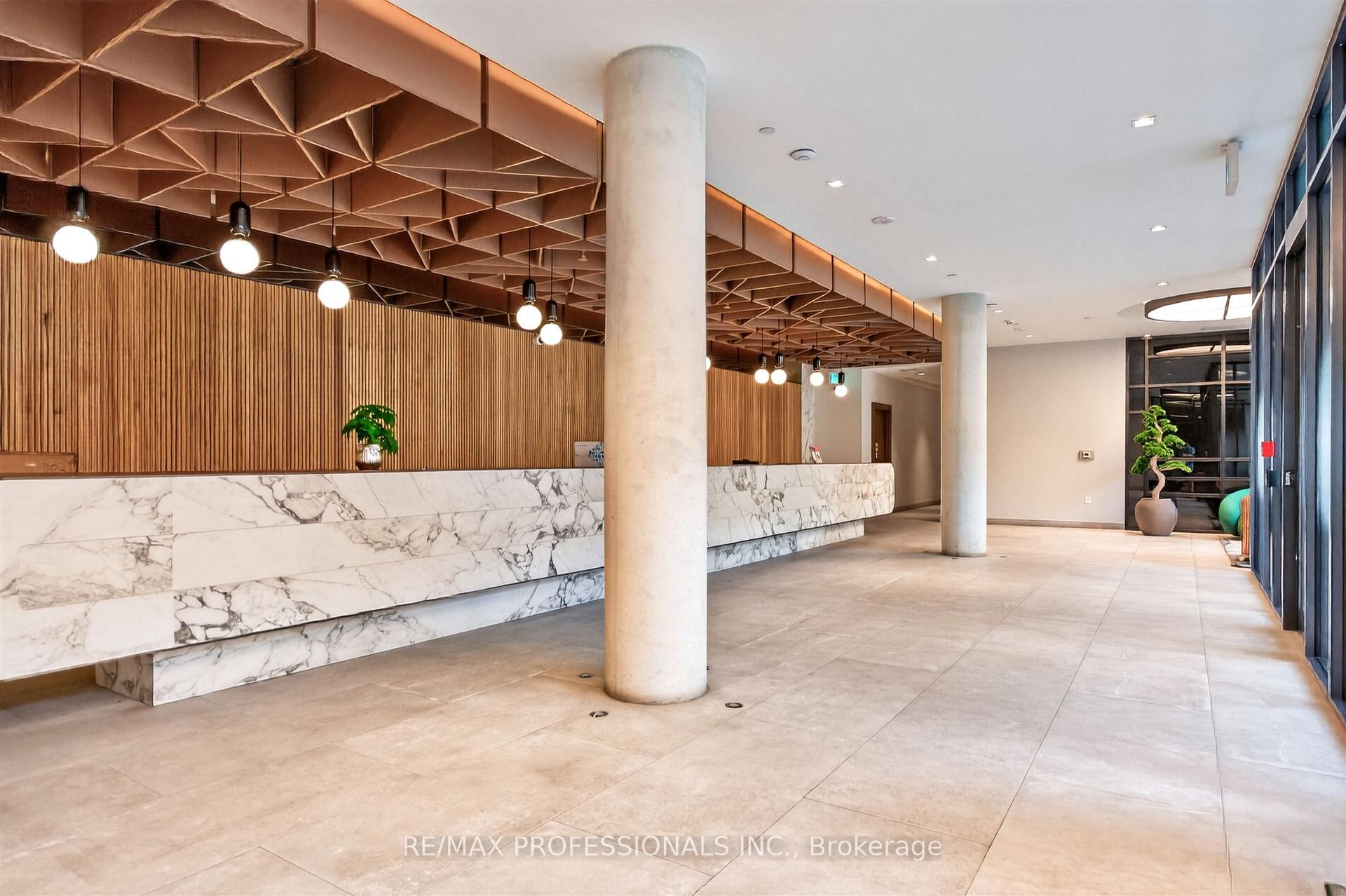 Photo 6 of Unit 604, 9 Tecumseth Street, Toronto, Niagara — HOMEH