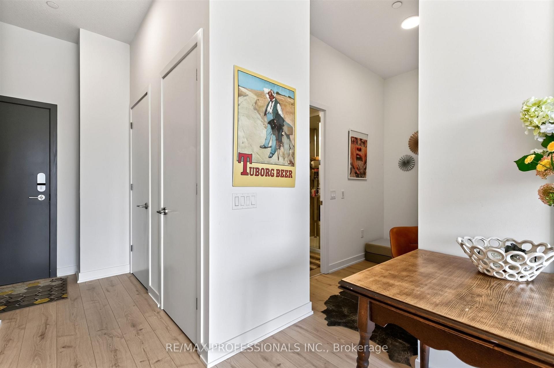 Photo 8 of Unit 604, 9 Tecumseth Street, Toronto, Niagara — HOMEH