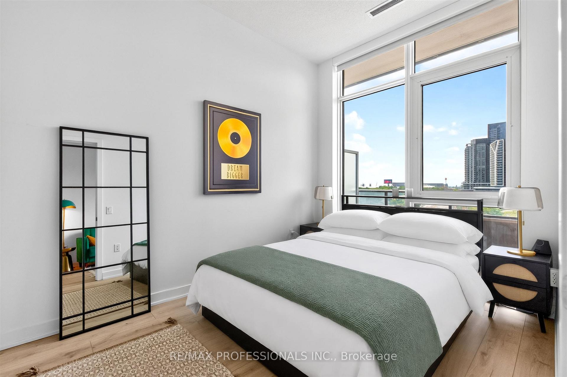 Photo 19 of Unit 604, 9 Tecumseth Street, Toronto, Niagara — HOMEH