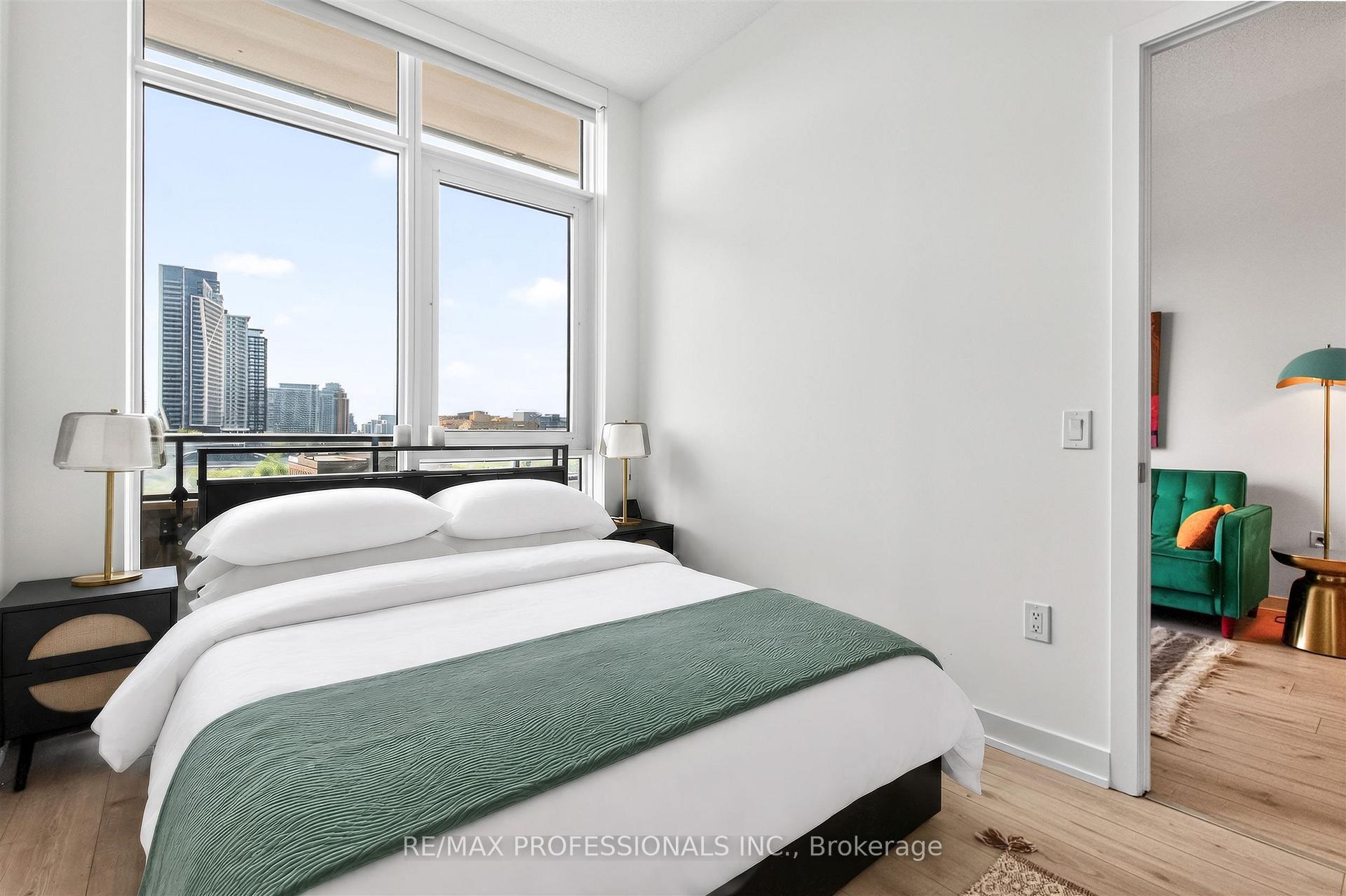 Photo 20 of Unit 604, 9 Tecumseth Street, Toronto, Niagara — HOMEH