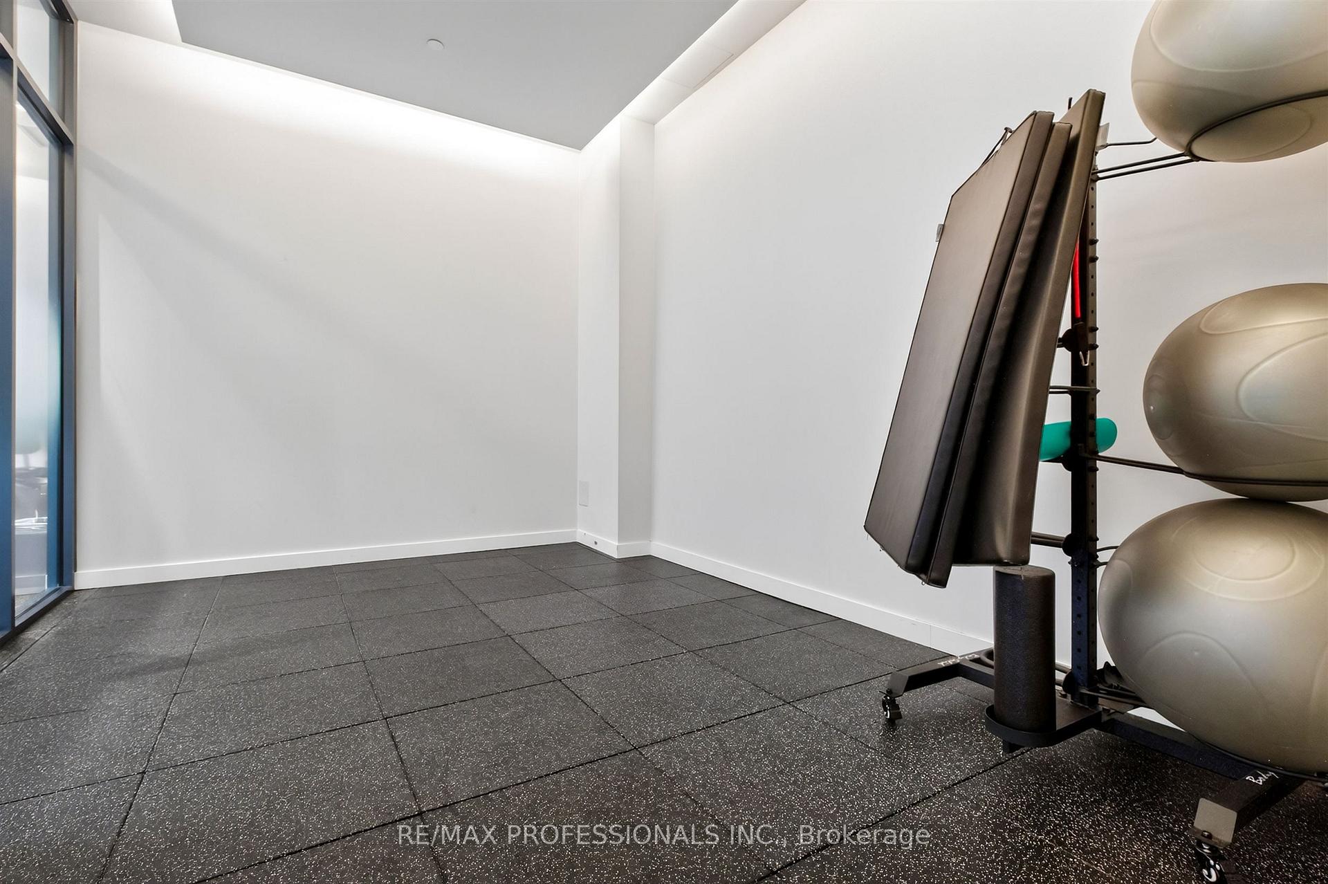 Photo 28 of Unit 604, 9 Tecumseth Street, Toronto, Niagara — HOMEH