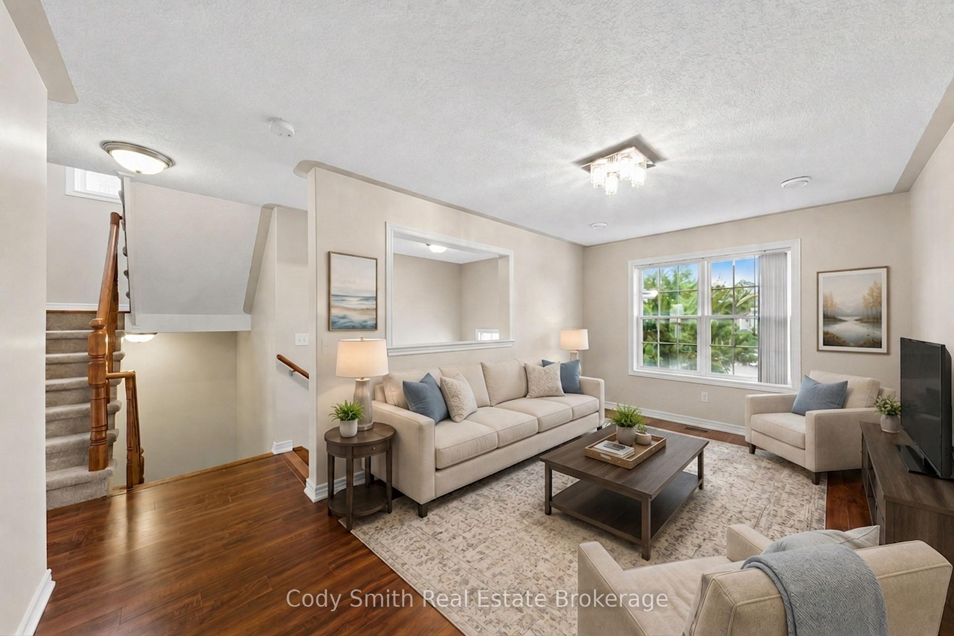 Photo 2 of 88 Pearl Drive, Orillia — HOMEH
