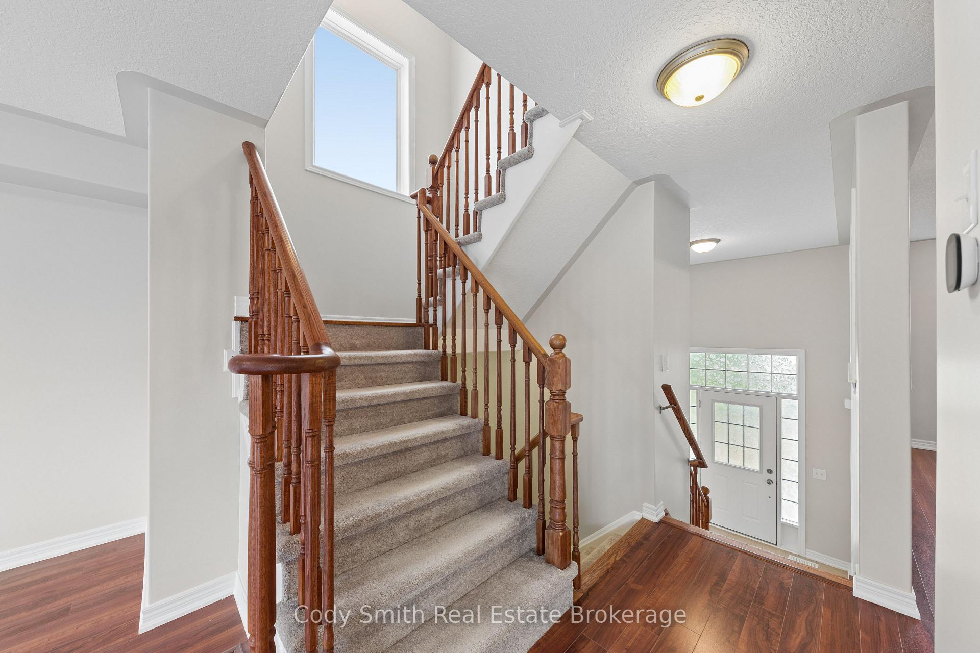 Photo 26 of 88 Pearl Drive, Orillia — HOMEH