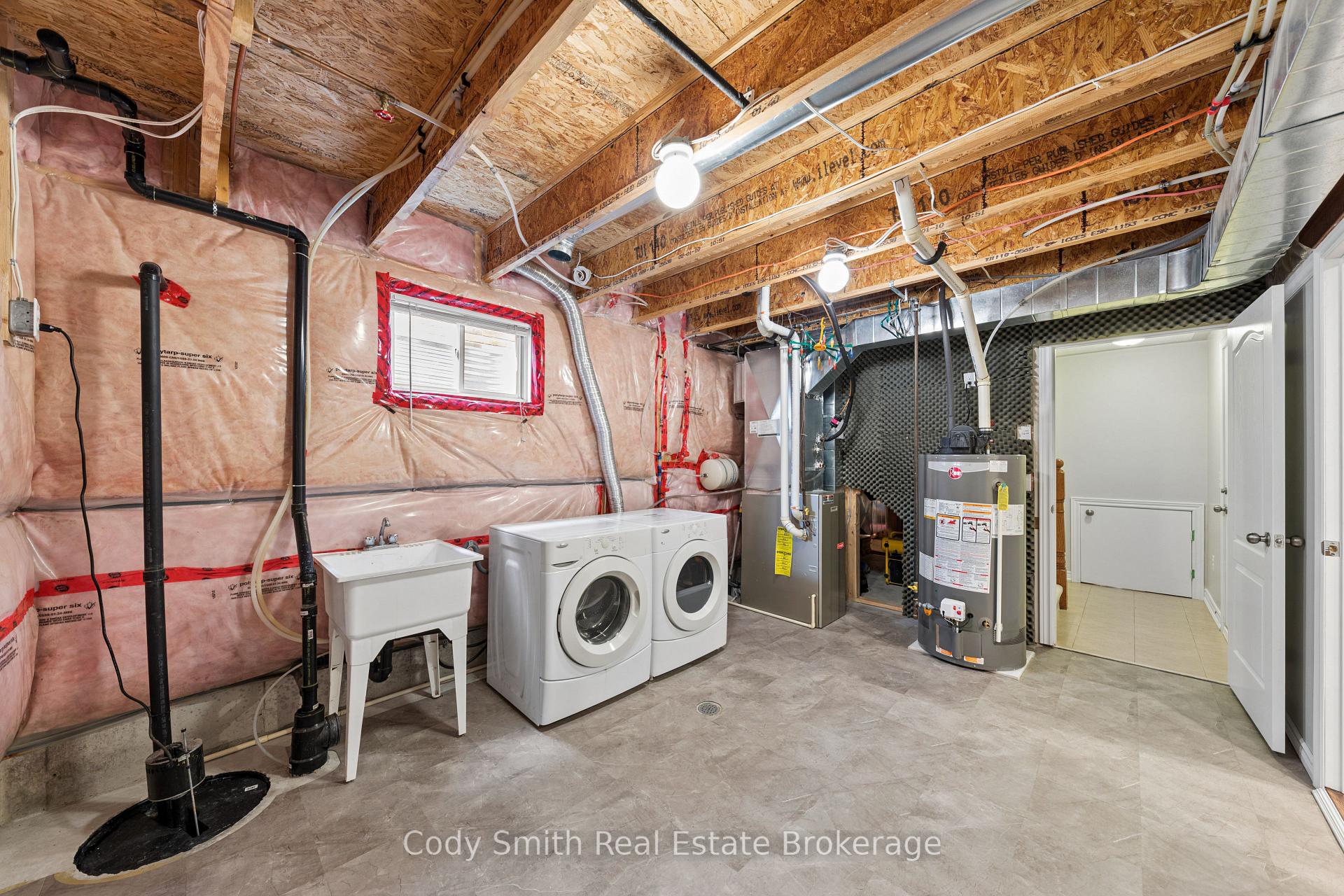 Photo 28 of 88 Pearl Drive, Orillia — HOMEH