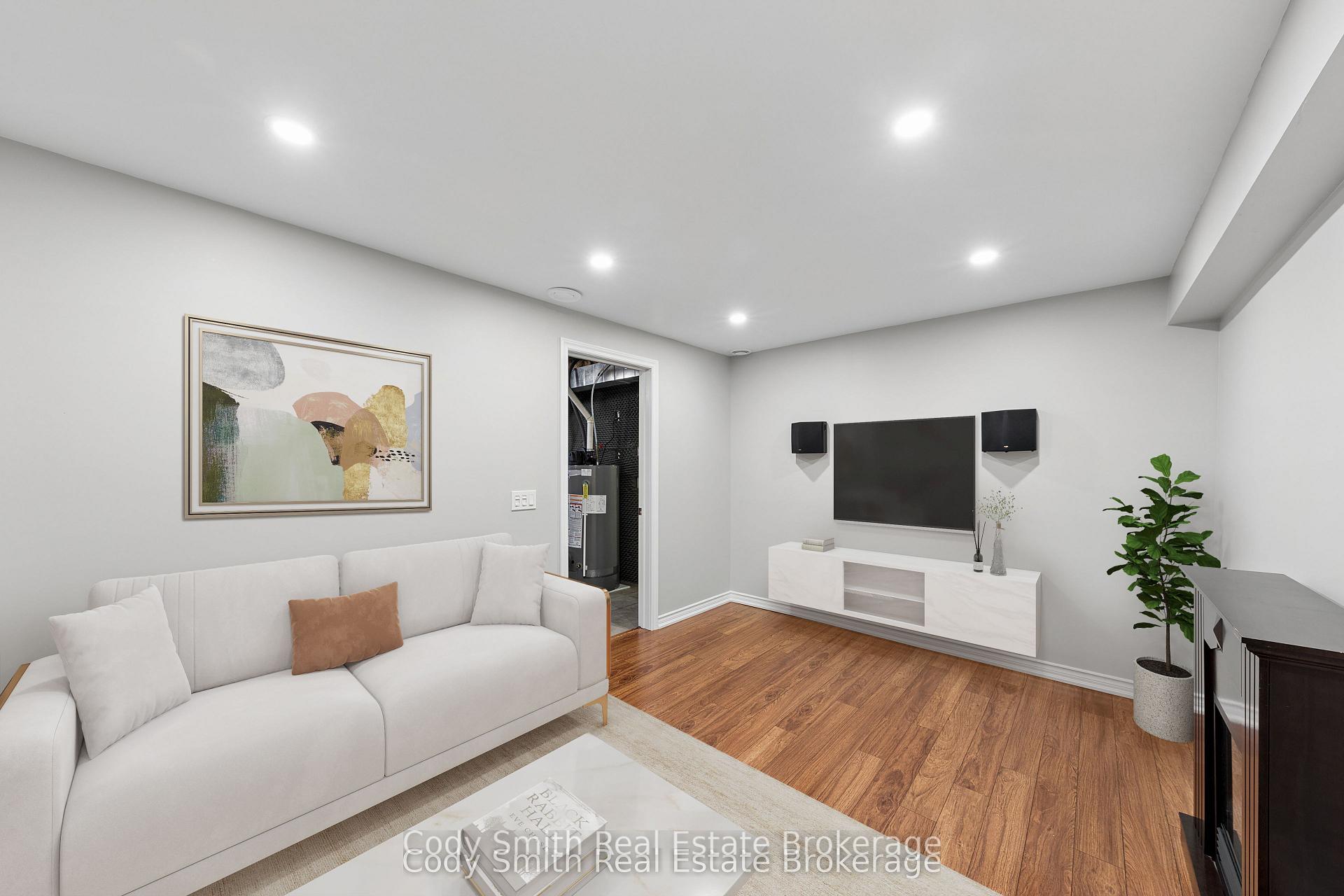 Photo 29 of 88 Pearl Drive, Orillia — HOMEH