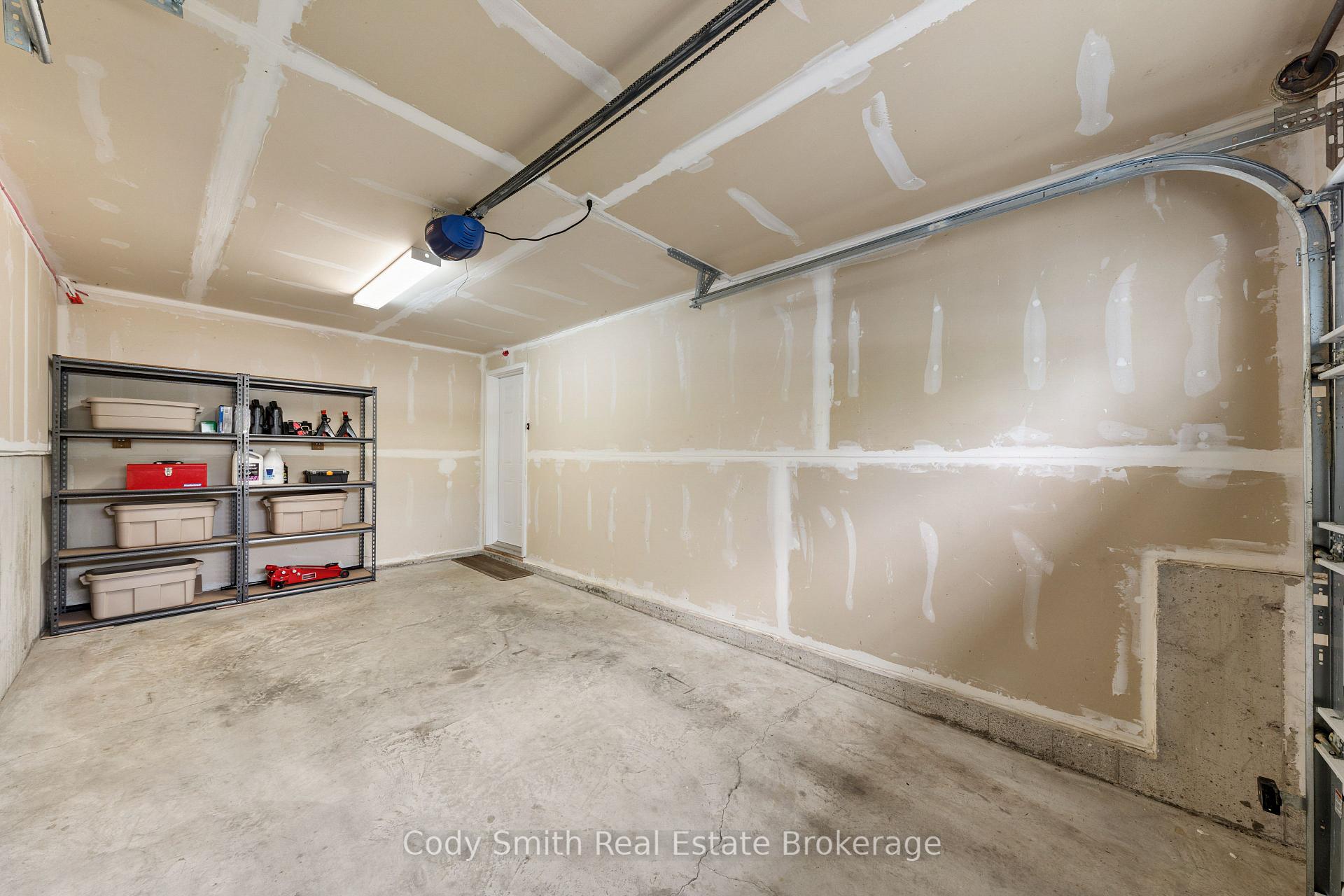 Photo 30 of 88 Pearl Drive, Orillia — HOMEH
